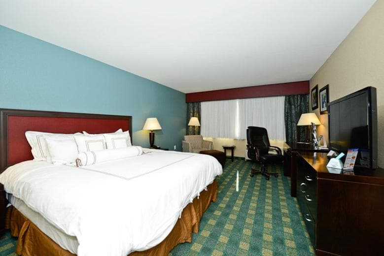 Causeway Bay Hotel gallery photo in Lansing, MI — image 48