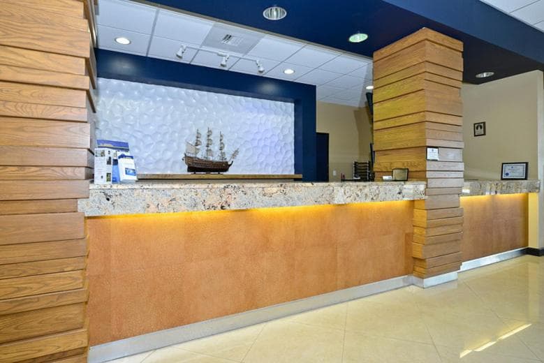 Causeway Bay Hotel gallery photo in Lansing, MI — image 35