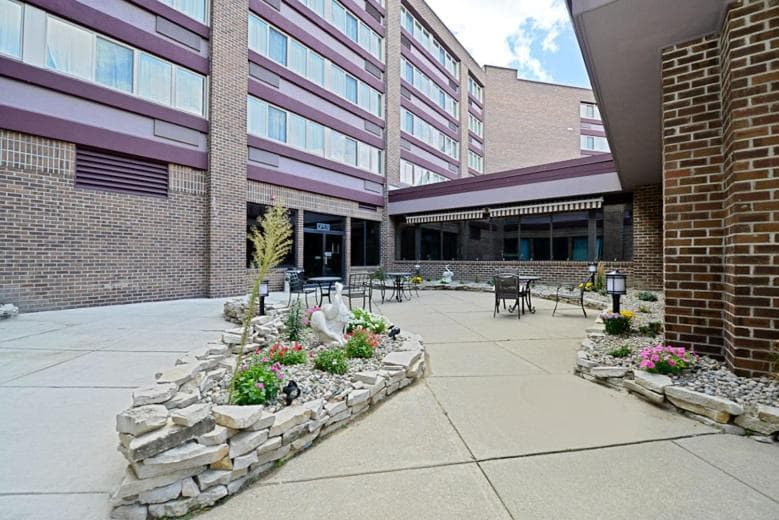 Causeway Bay Hotel gallery photo in Lansing, MI — image 19