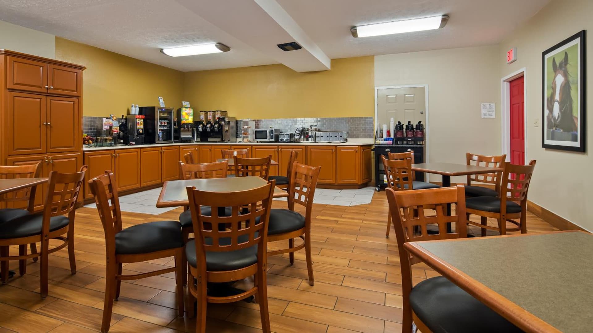 Best Western Paris Inn property views in Paris, KY — gallery photo 3