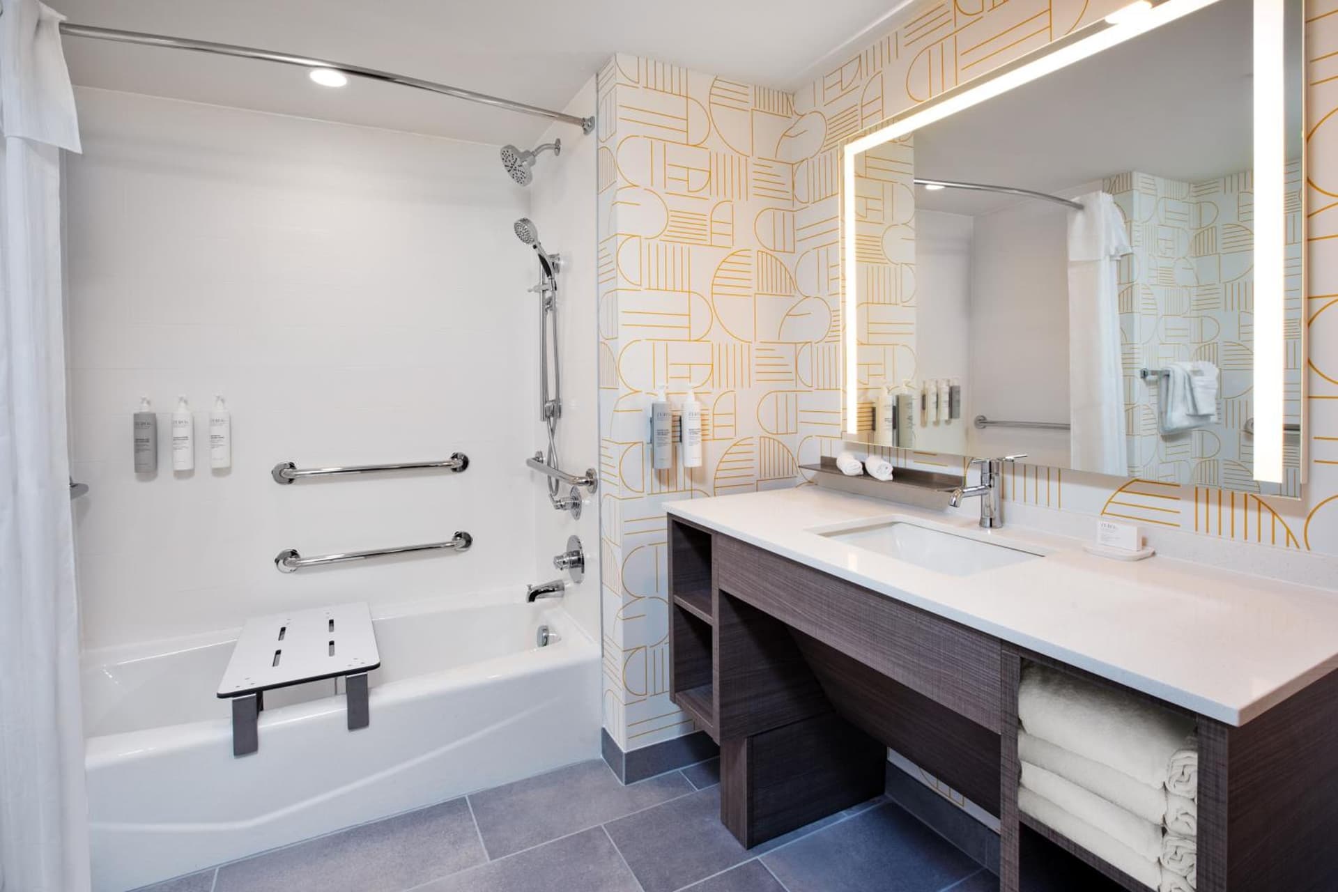 Home2 Suites By Hilton Grand Rapids Northeast gallery photo in Grand Rapids, MI — image 27