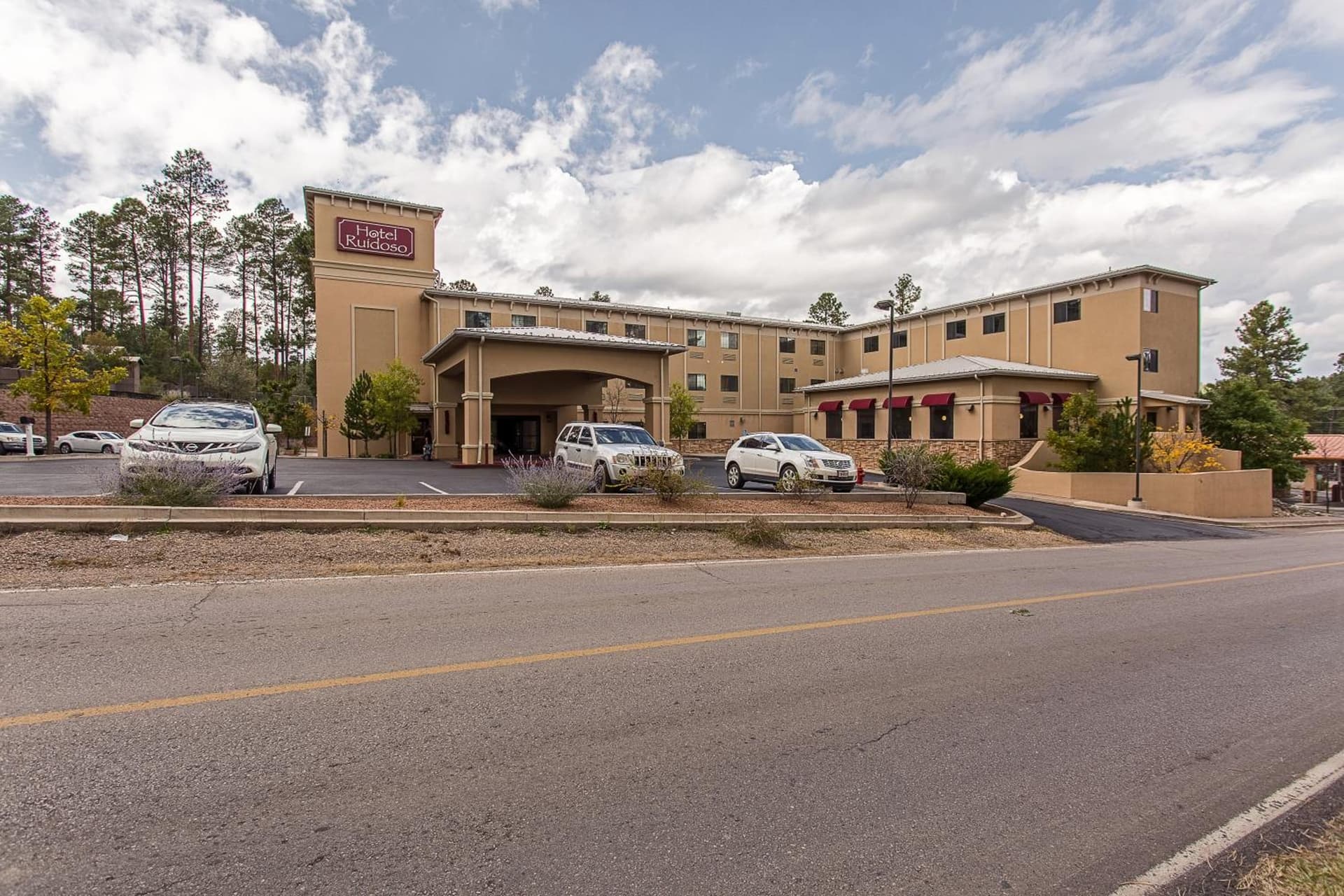 Hotel Ruidoso featured exterior or lobby in Ruidoso, NM — similar hotel