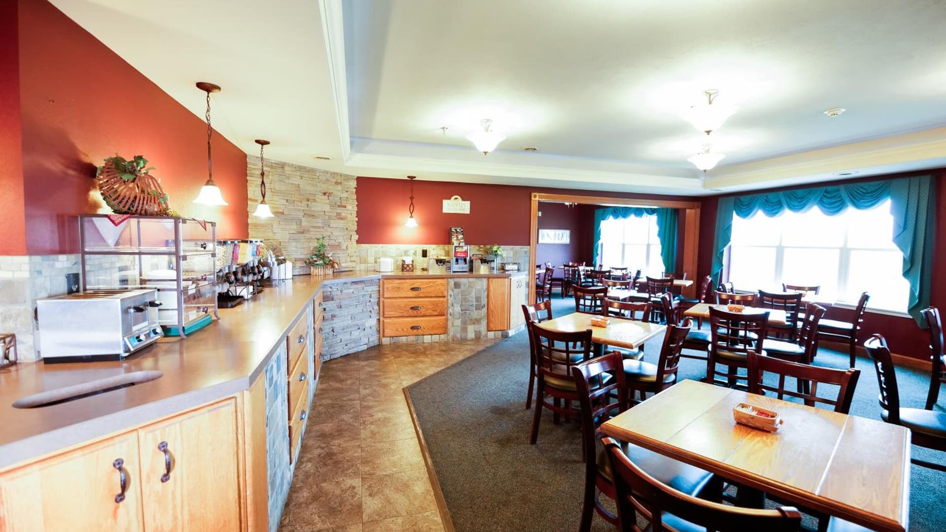 Van Buren Hotel gallery photo in Shipshewana, IN — image 32