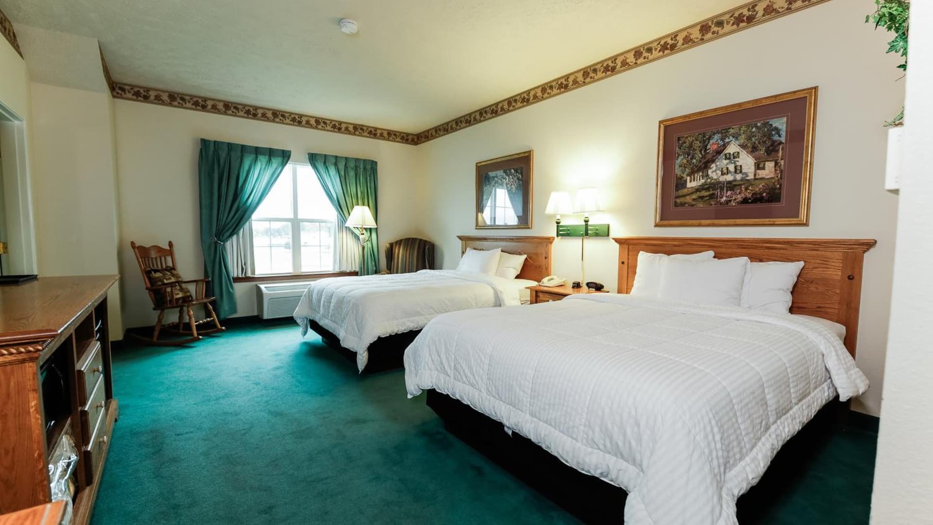 Van Buren Hotel gallery photo in Shipshewana, IN — image 35