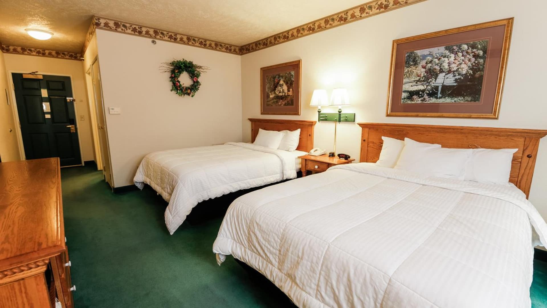 Van Buren Hotel gallery photo in Shipshewana, IN — image 22