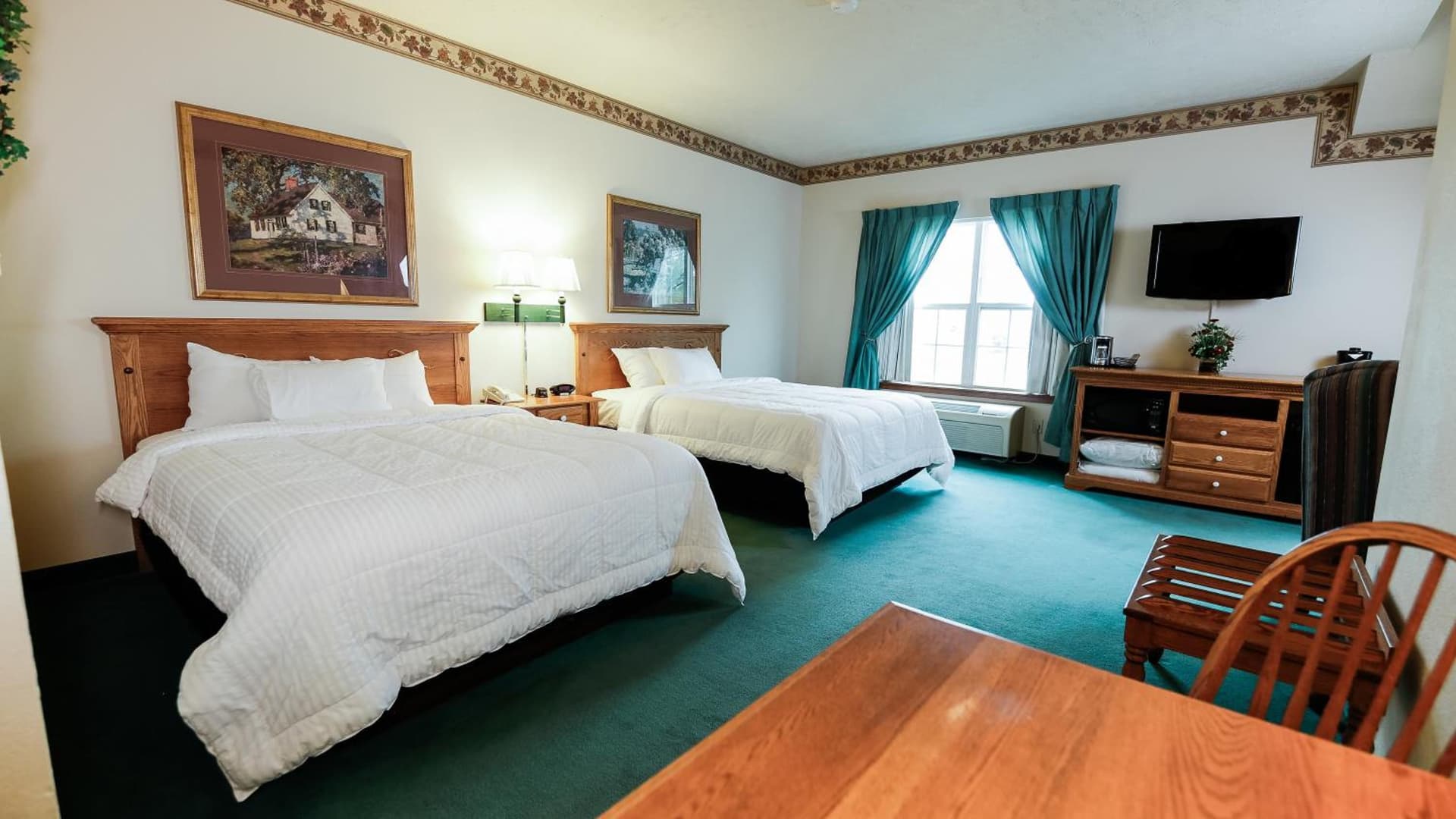 Van Buren Hotel gallery photo in Shipshewana, IN — image 28