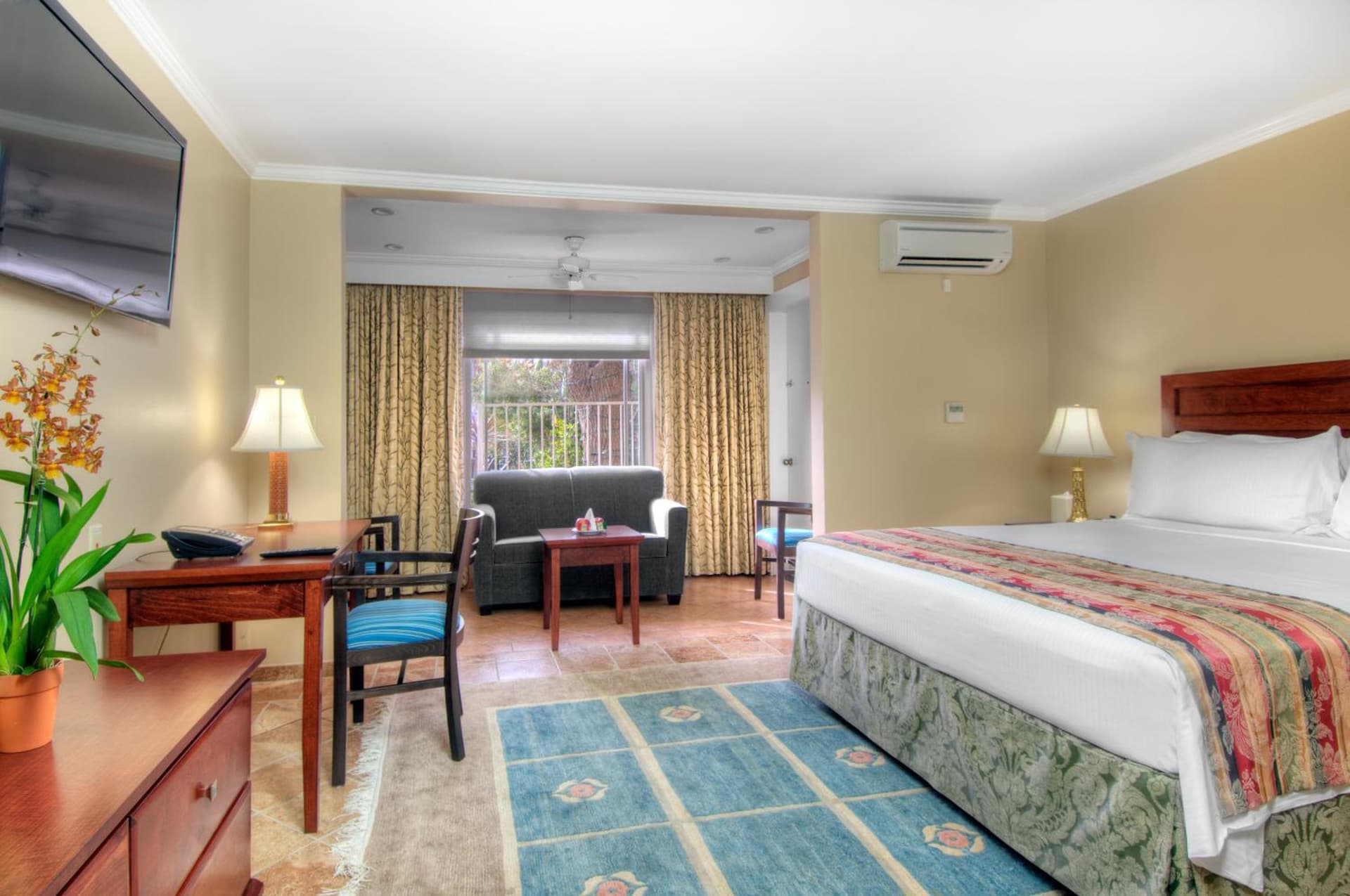 Dinah's Garden Hotel gallery photo in Palo Alto, CA — image 22