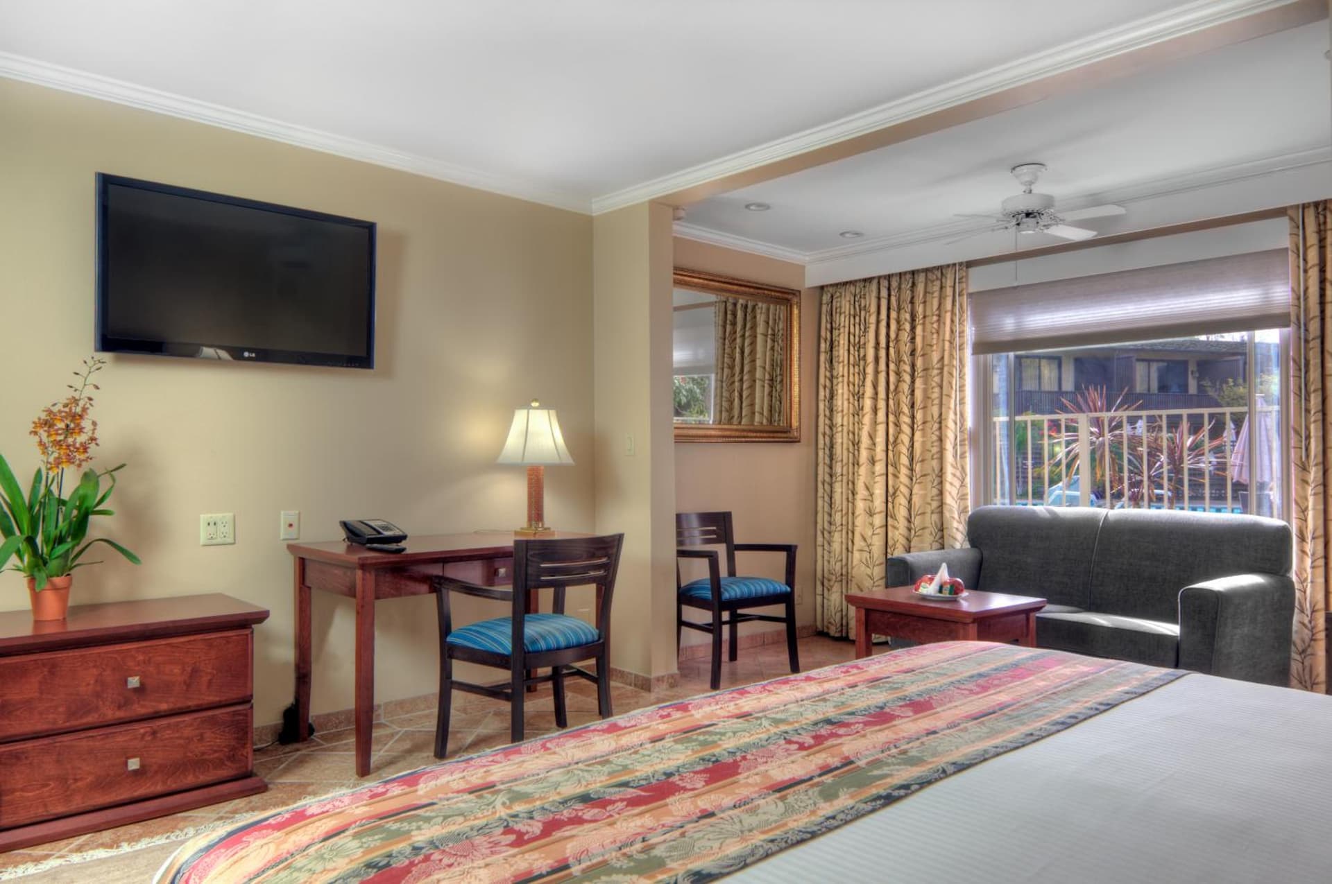 Dinah's Garden Hotel gallery photo in Palo Alto, CA — image 24
