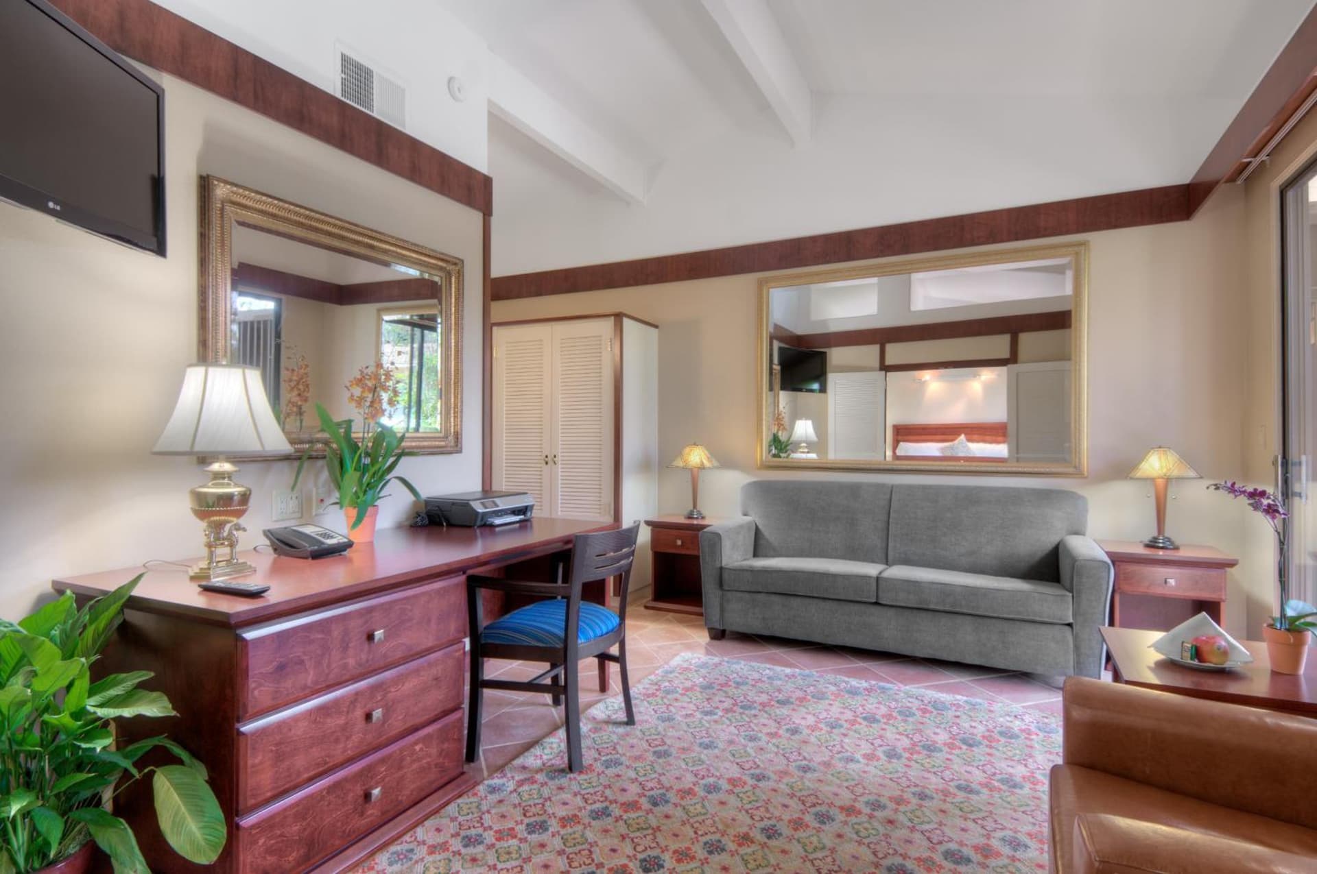 Dinah's Garden Hotel gallery photo in Palo Alto, CA — image 25