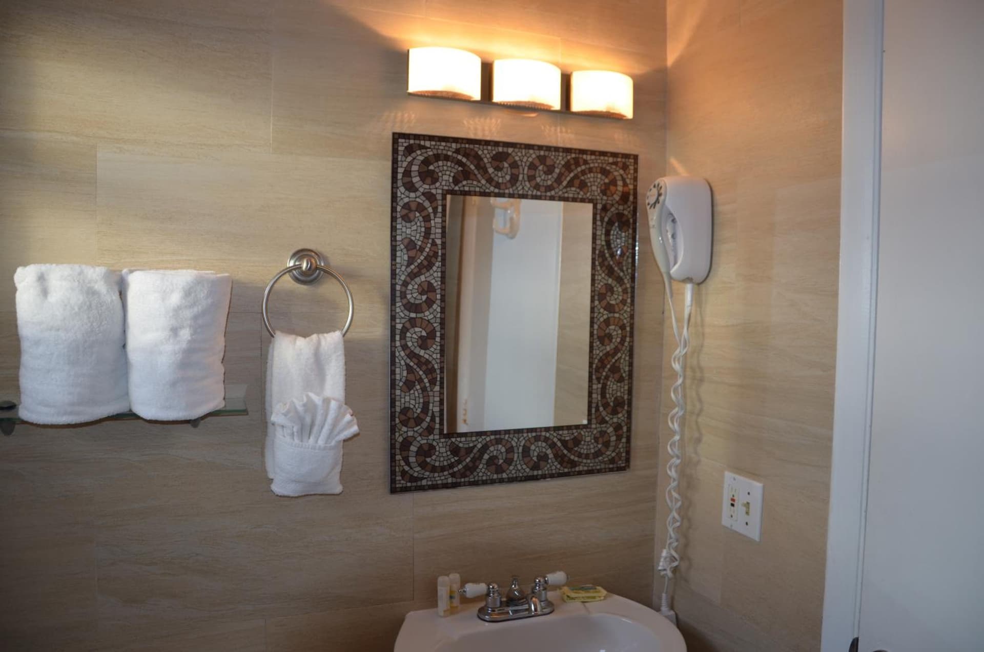 La Terrace Oceanfront gallery photo in Hollywood, FL — image 13