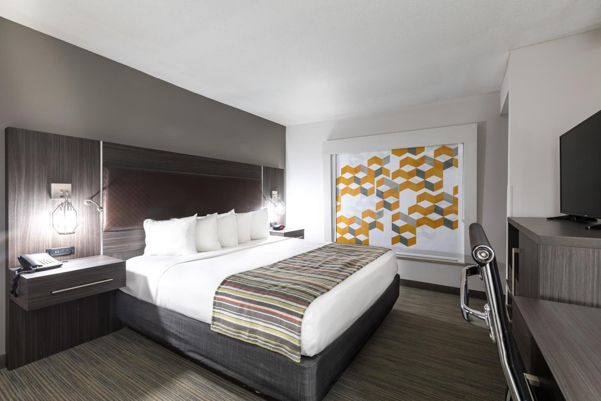 Country Inn & Suites by Radisson, Lake Norman Huntersville, NC gallery photo in Huntersville, NC — image 71