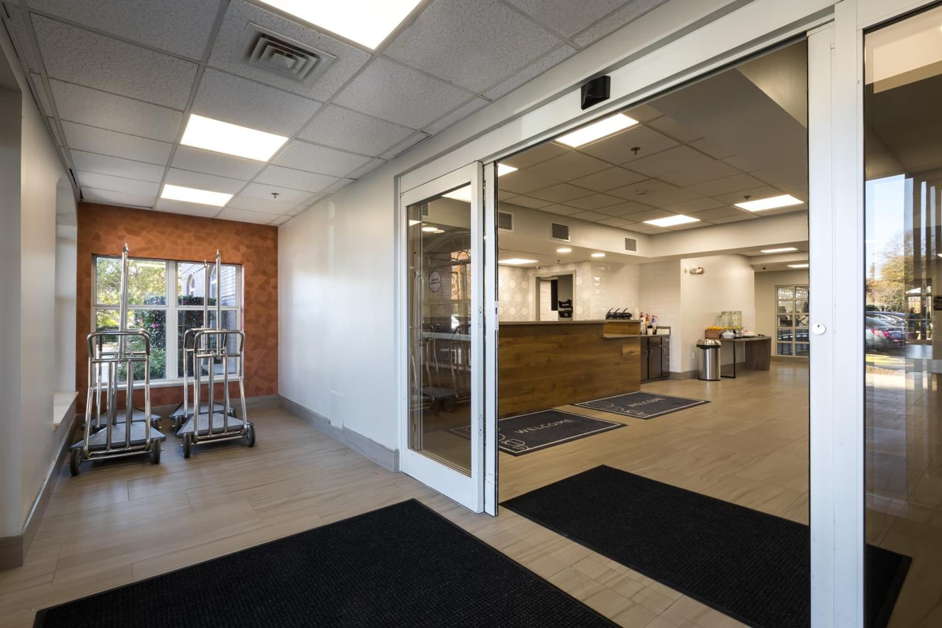 Country Inn & Suites by Radisson, Lake Norman Huntersville, NC gallery photo in Huntersville, NC — image 7