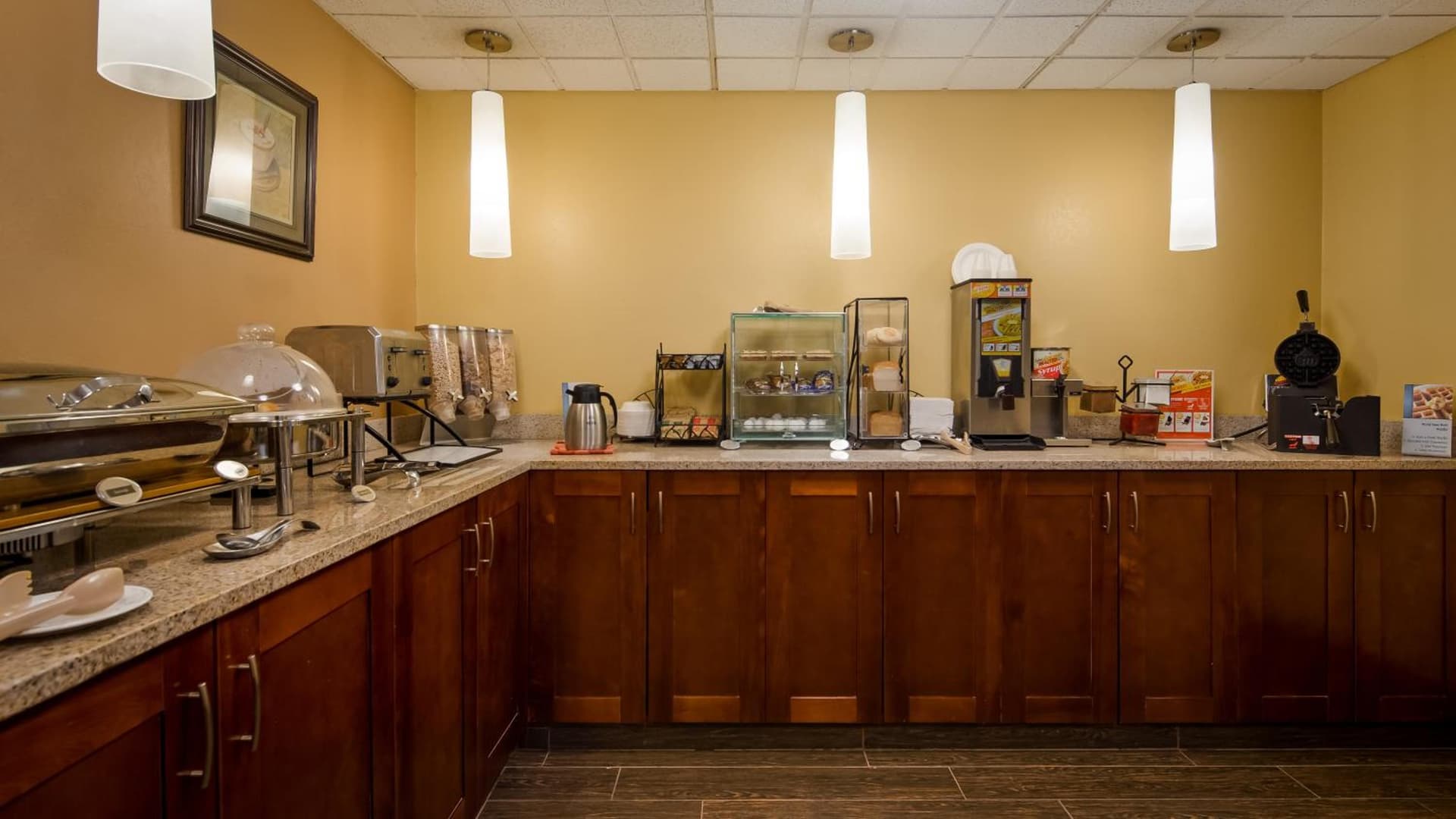 Best Western Port Clinton gallery photo in Port Clinton, OH — image 27