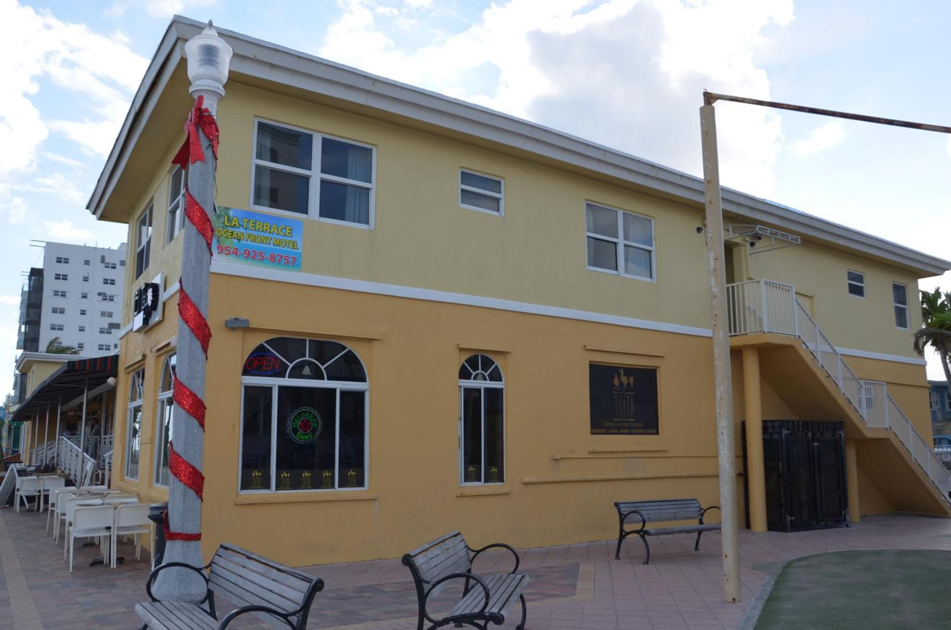 La Terrace Oceanfront gallery photo in Hollywood, FL — image 34