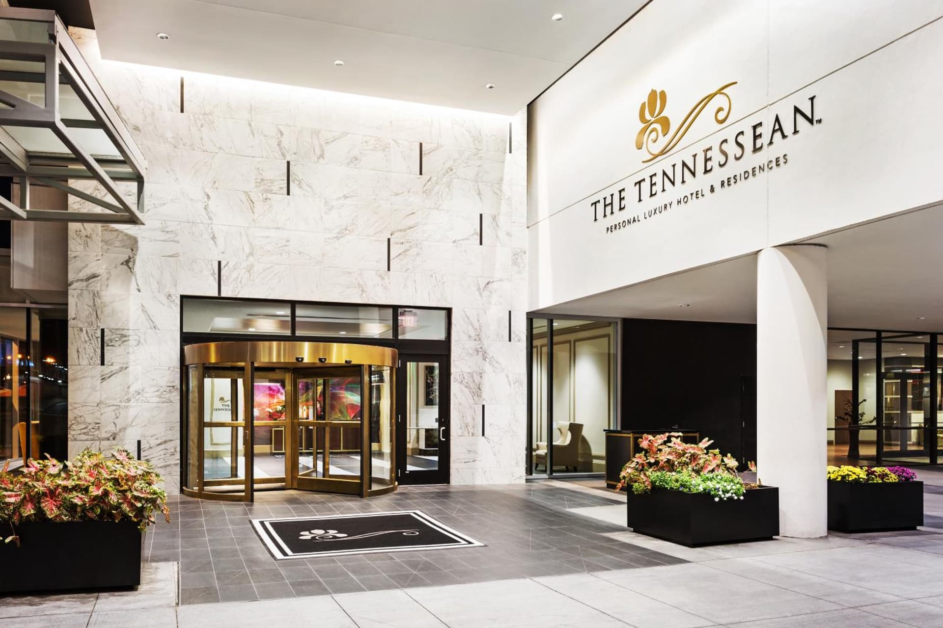 The TENNESSEAN Hotel interior in Knoxville, TN — gallery photo 2
