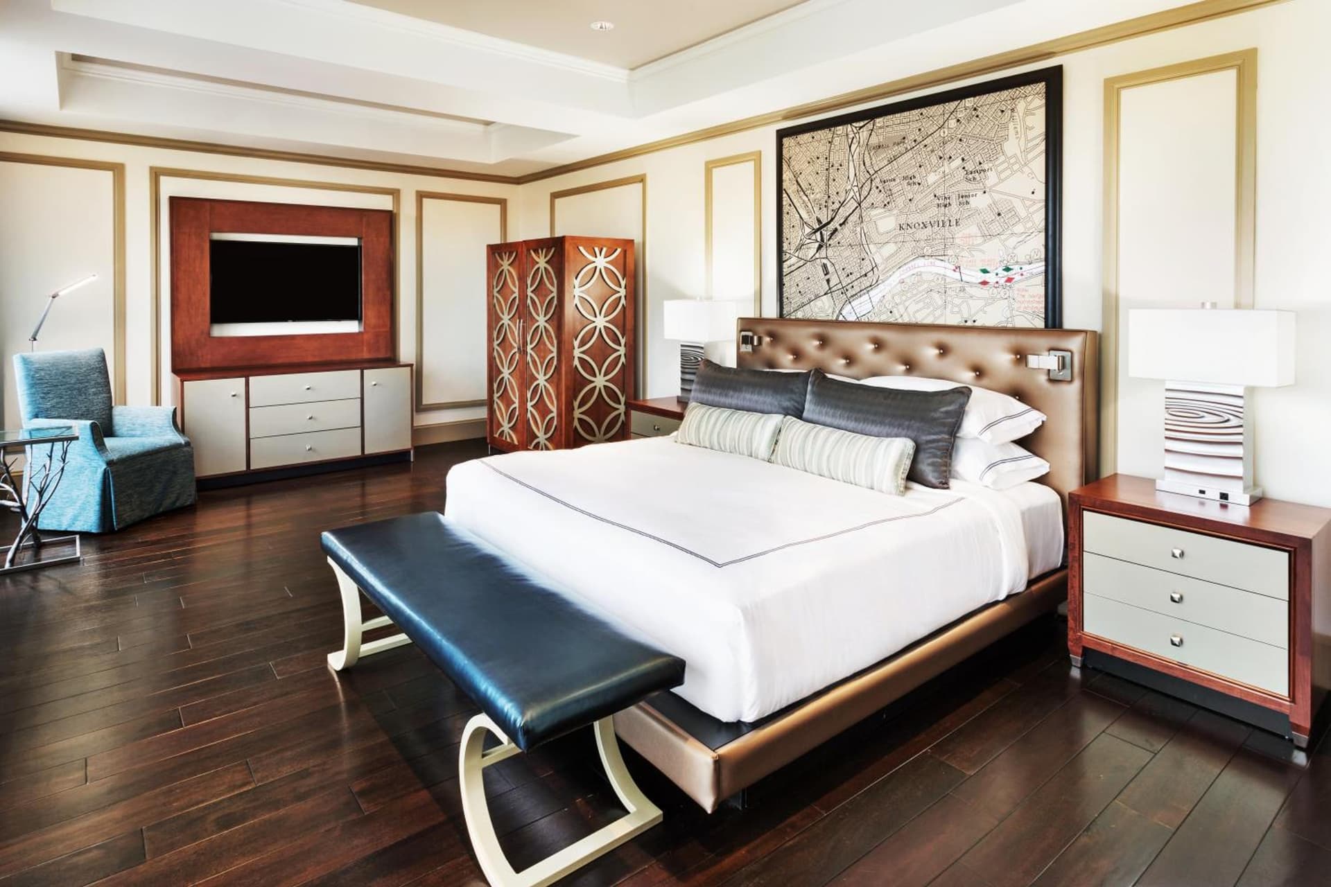 The TENNESSEAN Hotel property views in Knoxville, TN — gallery photo 3