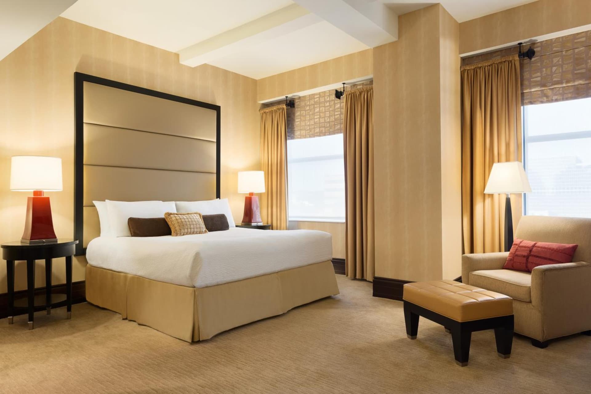 Hotel Du Pont interior in Wilmington, DE — gallery photo 2