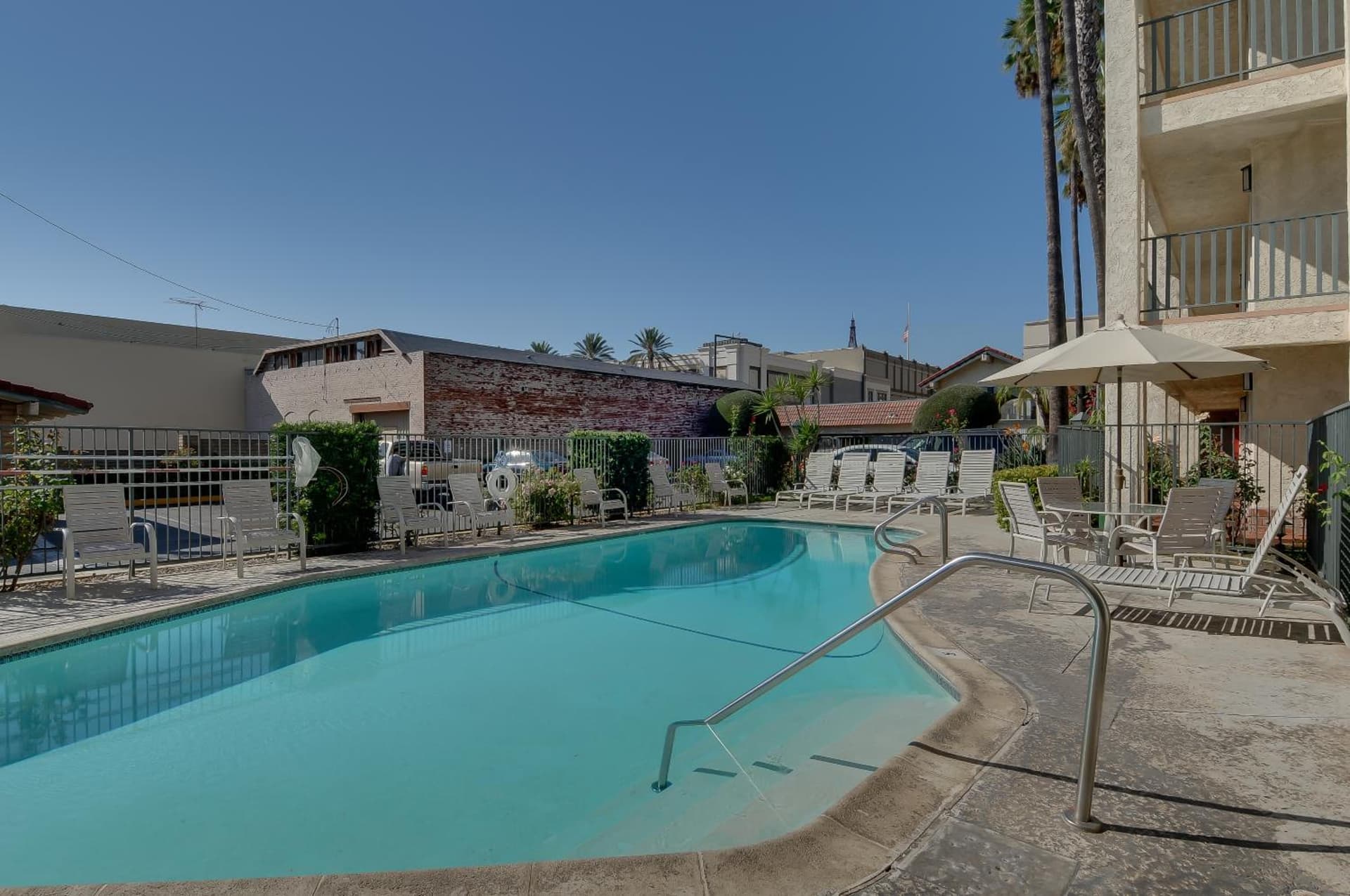 Vagabond Inn Glendale gallery photo in Glendale, CA — image 6