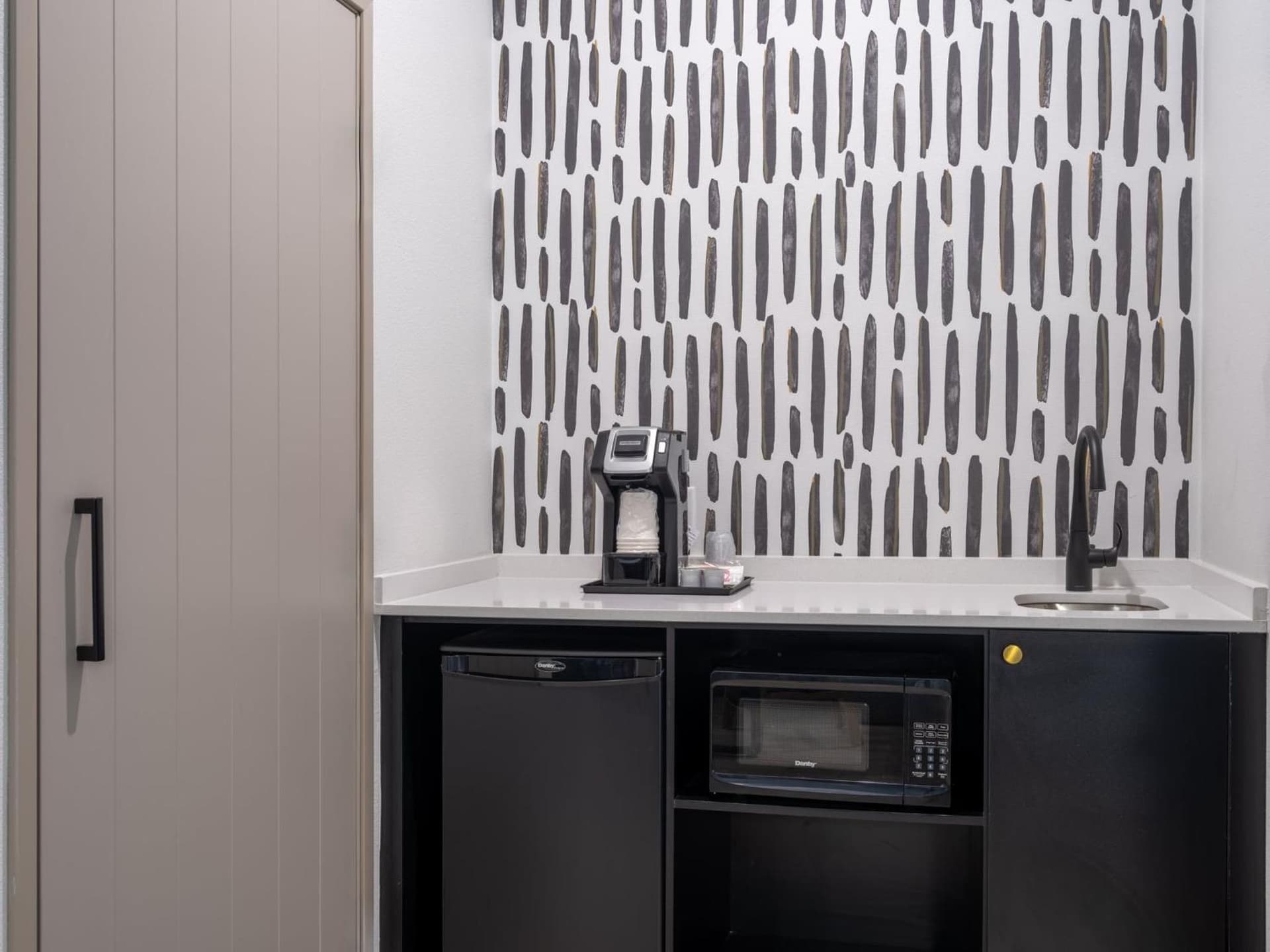 Atwell Suites Fort Worth - Alliance Area by IHG gallery photo in Fort Worth, TX — image 33