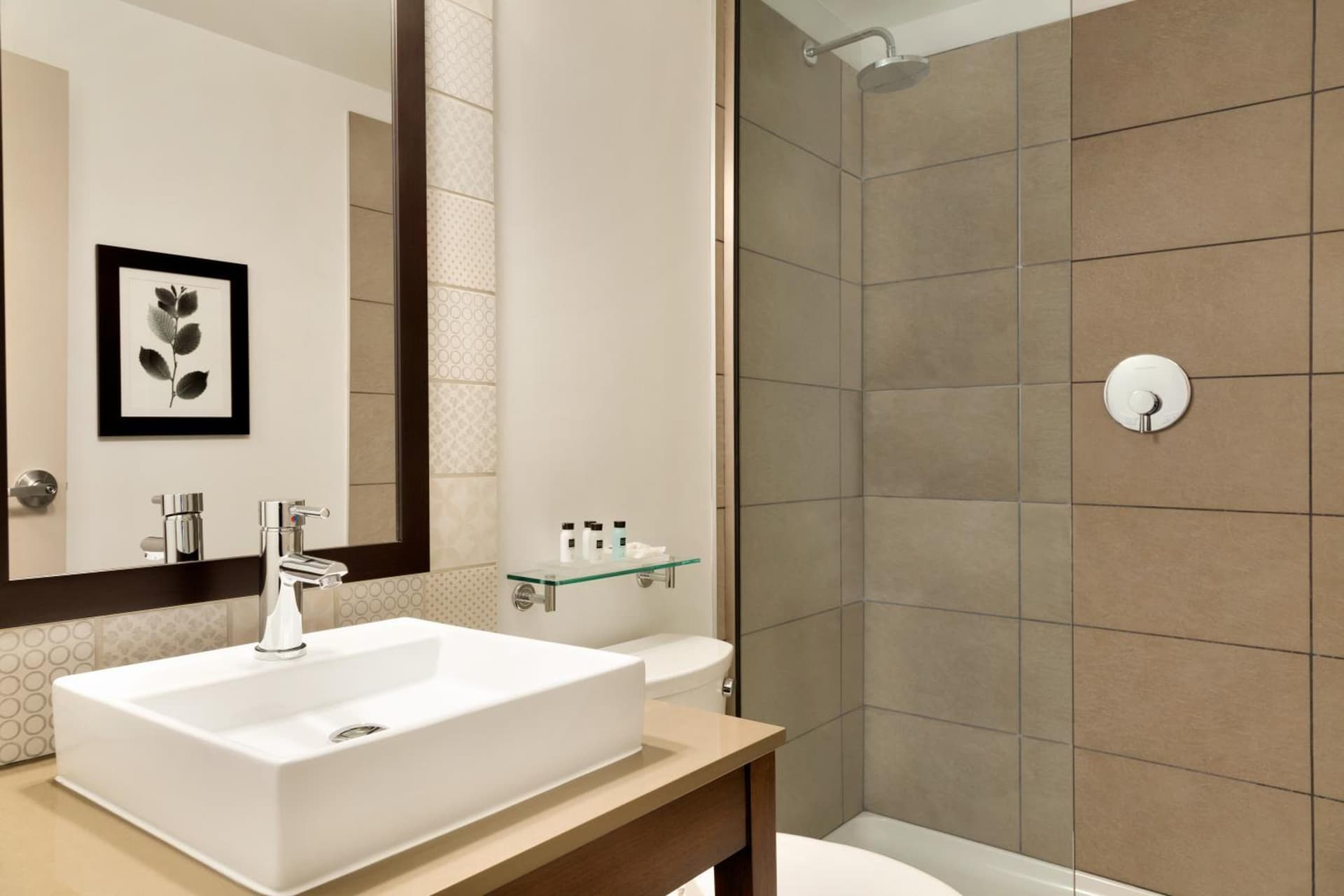 Country Inn & Suites by Radisson, Seattle-Tacoma International Airport, WA gallery photo in SeaTac, WA — image 26