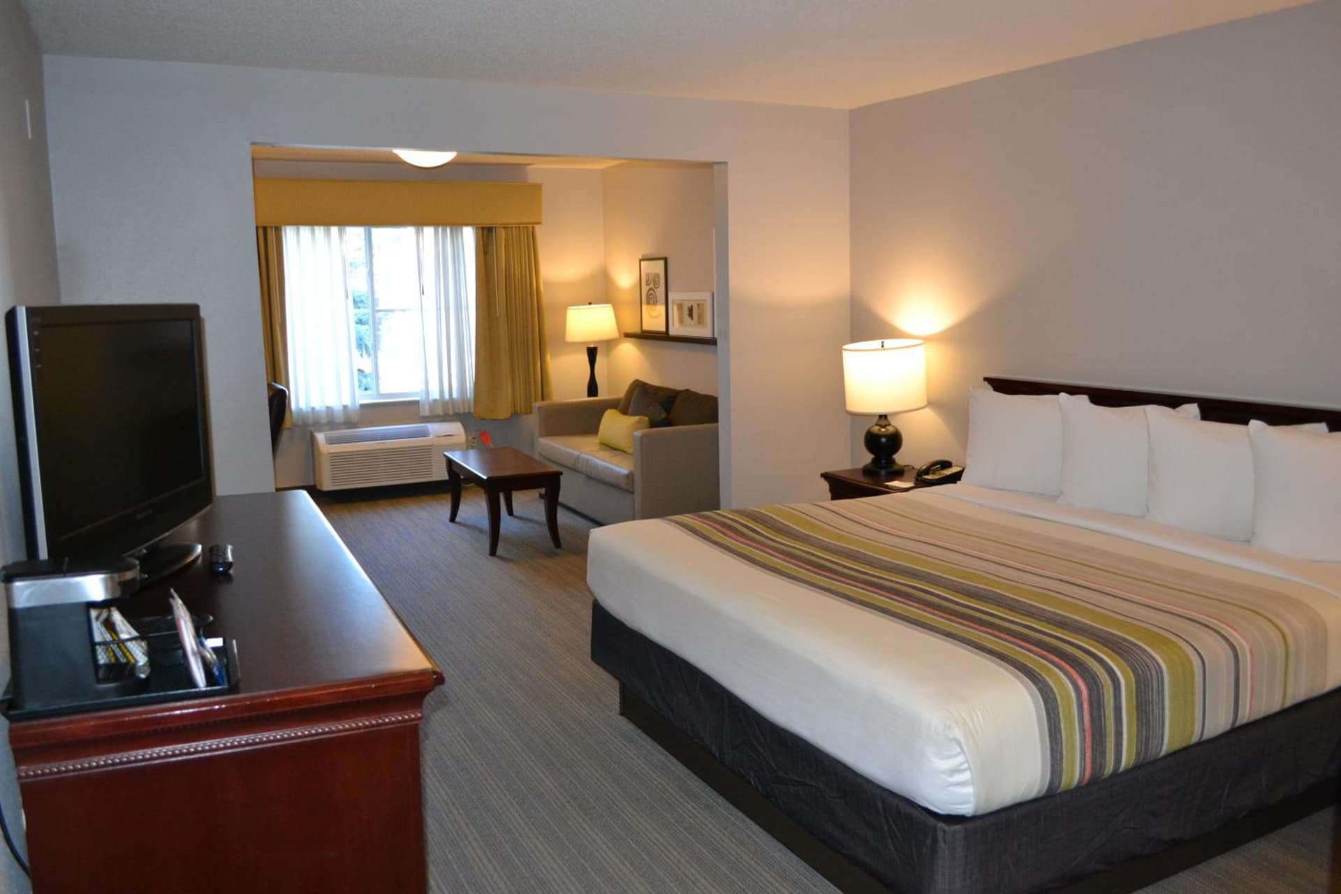 Country Inn & Suites by Radisson, Gurnee, IL gallery photo in Gurnee, IL — image 21