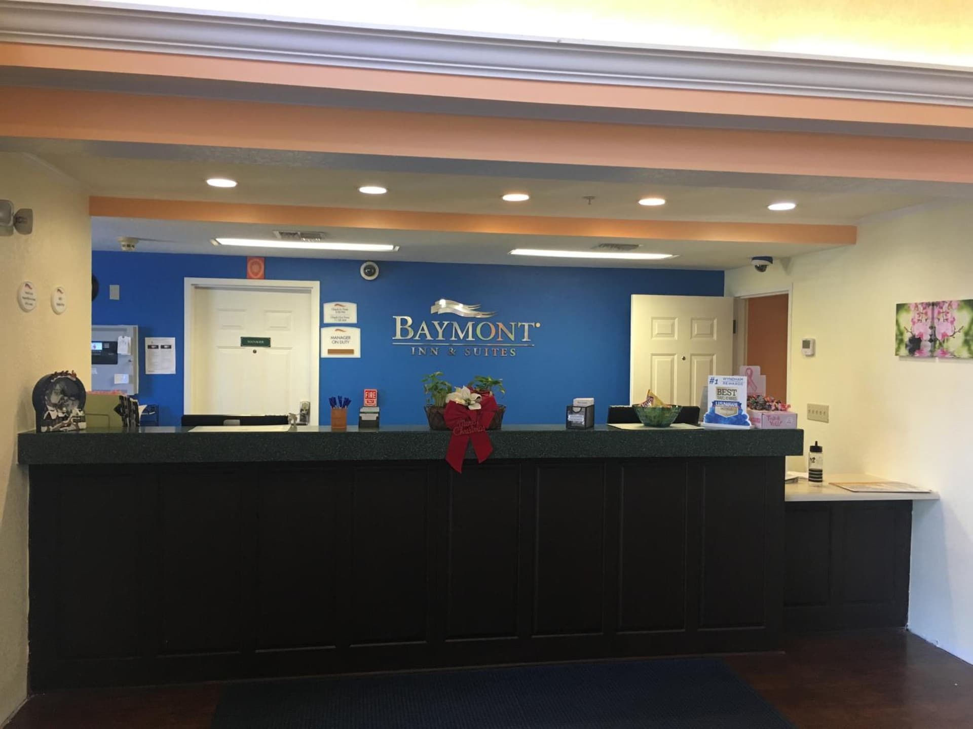 Baymont by Wyndham Lakeland property views in Lakeland, FL — gallery photo 3