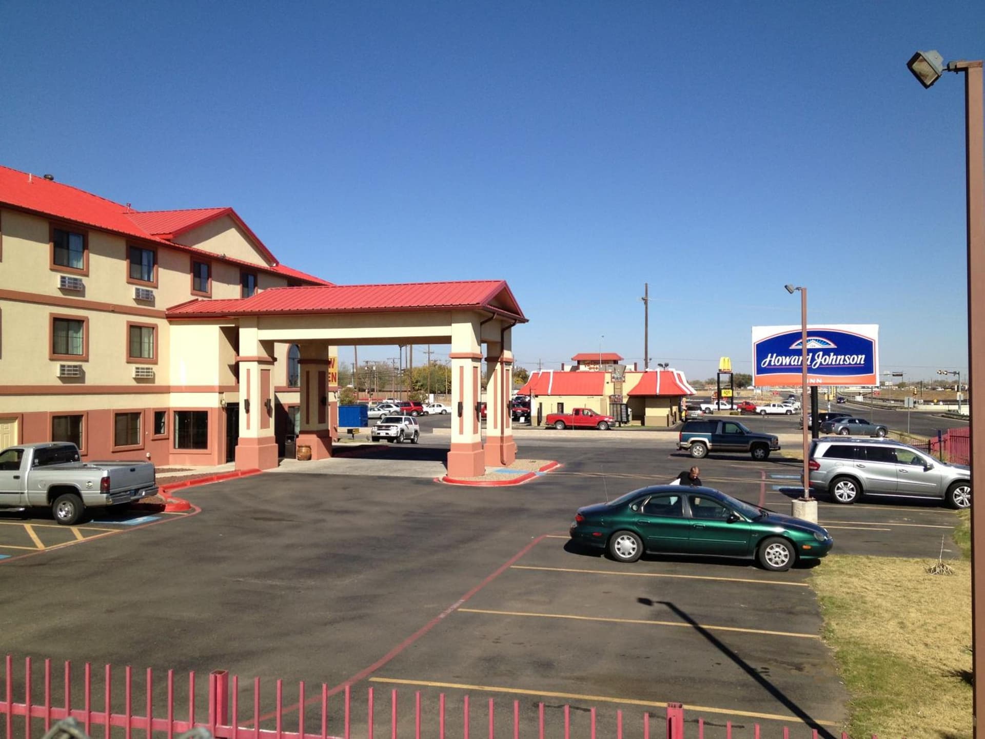 Howard Johnson by Wyndham Lubbock TX property views in Lubbock, TX — gallery photo 3