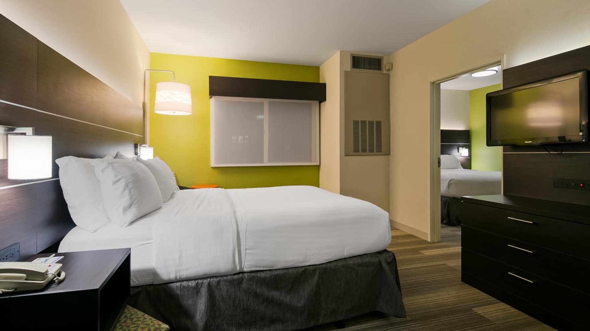 Holiday Inn Express Hotel & Suites Everett by IHG gallery photo in Everett, WA — image 26