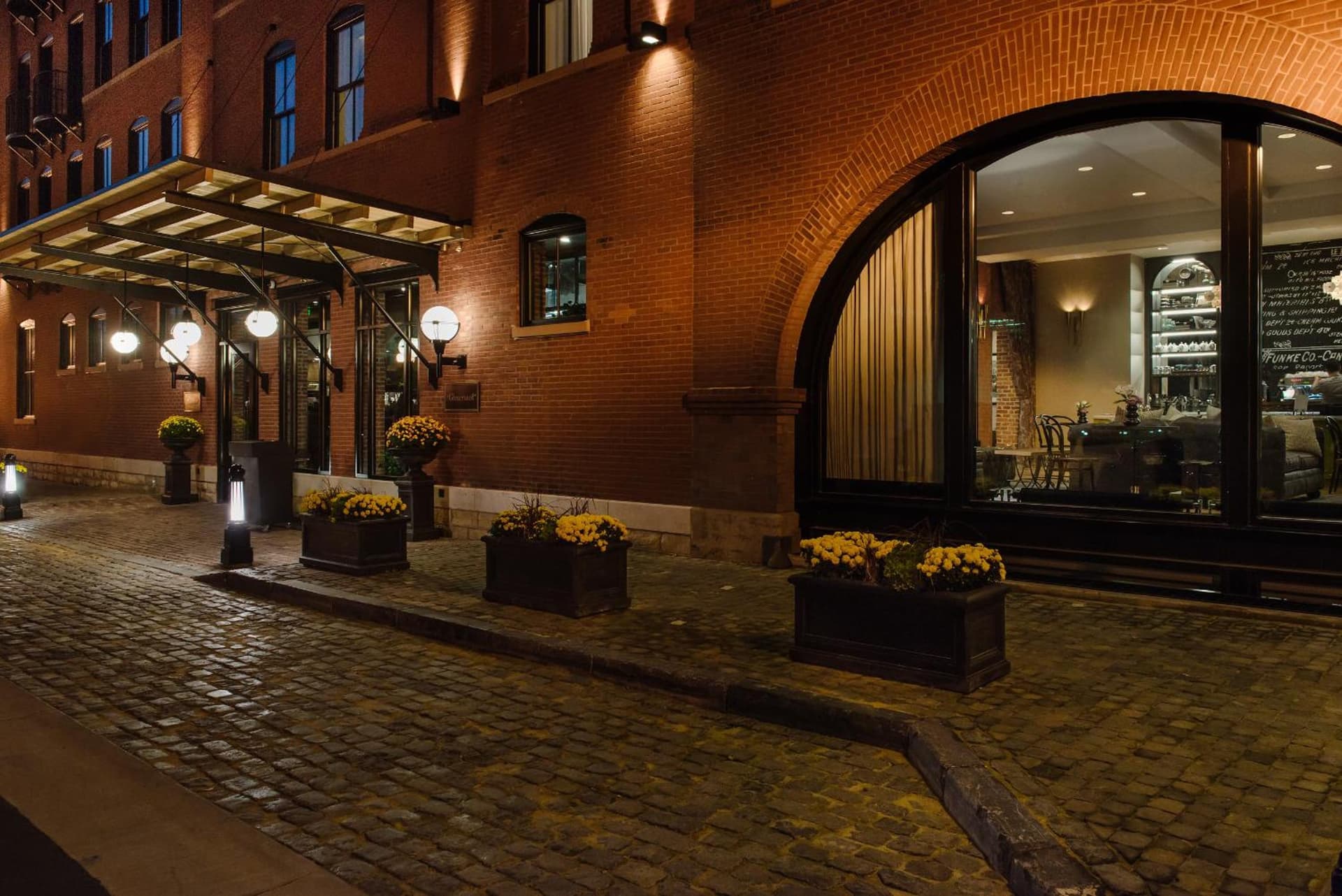 The Charmant Hotel gallery photo in La Crosse, WI — image 26