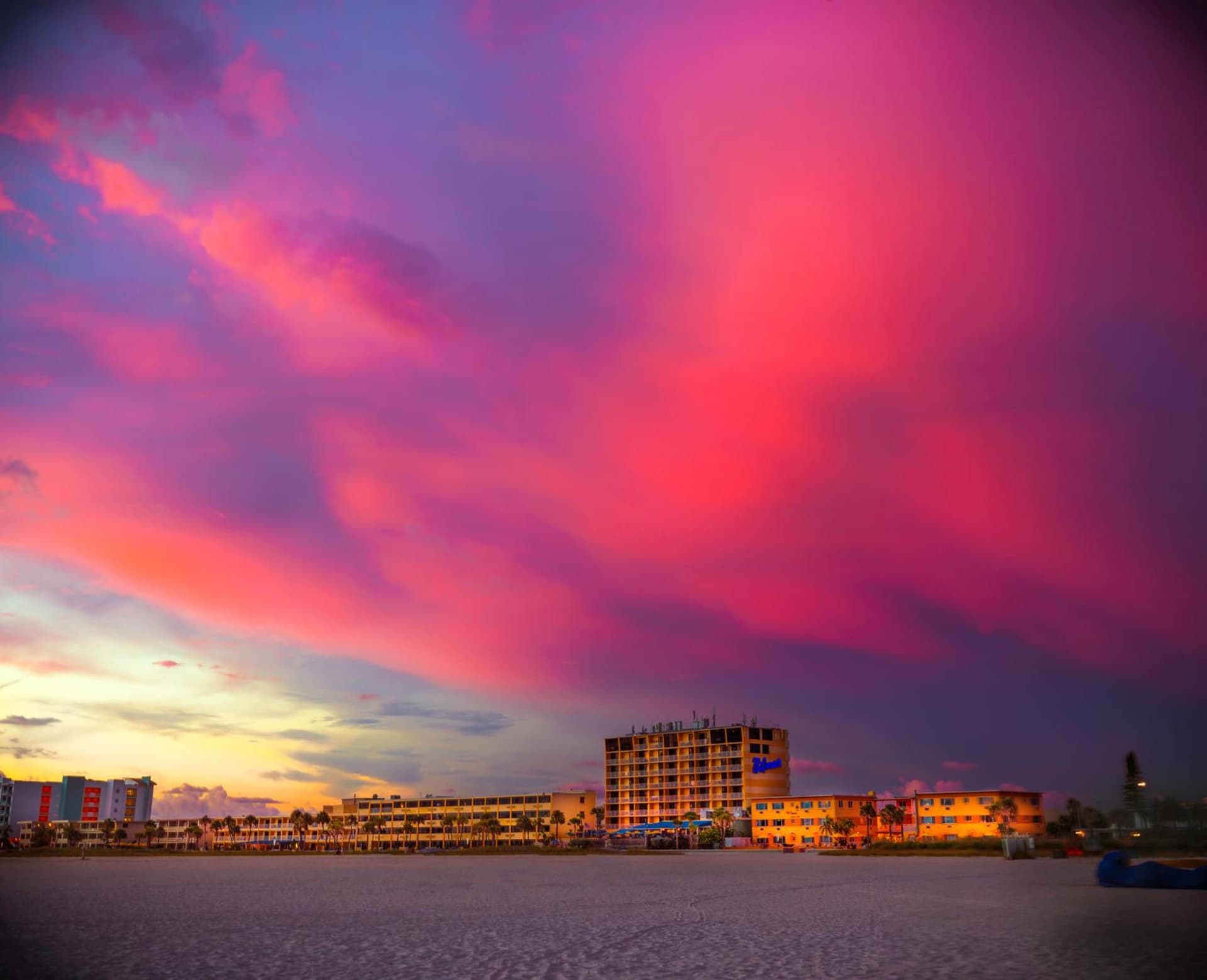 Page Terrace Beachfront Hotel interior in St Pete Beach — gallery photo 2
