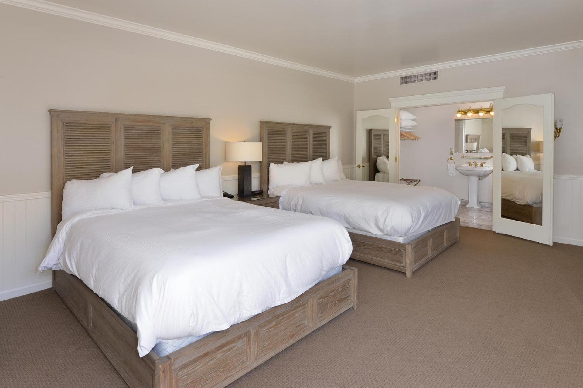 Hotel La Rose gallery photo in Santa Rosa, CA — image 54