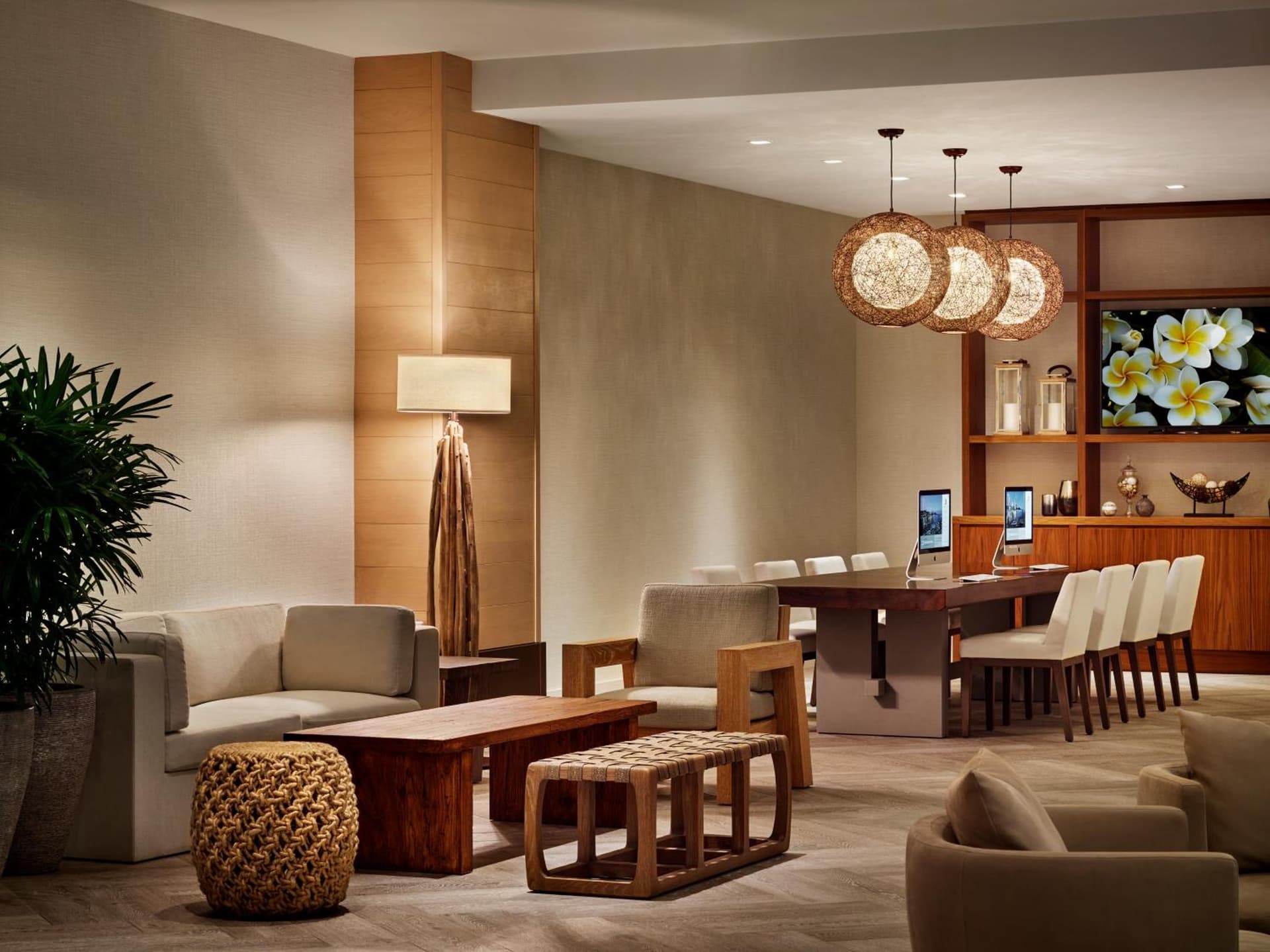 'Alohilani Resort Waikiki Beach gallery photo in Honolulu, HI — image 76