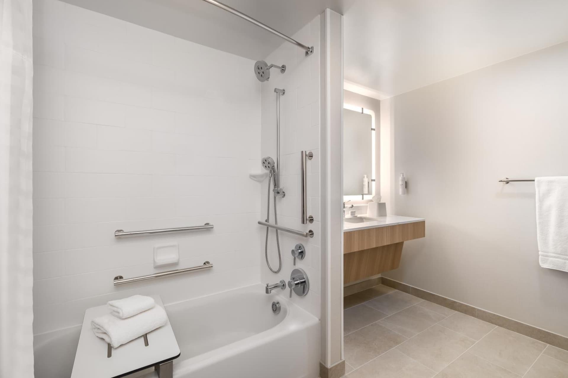 Homewood Suites By Hilton Thornton Denver gallery photo in Thornton, CO — image 100