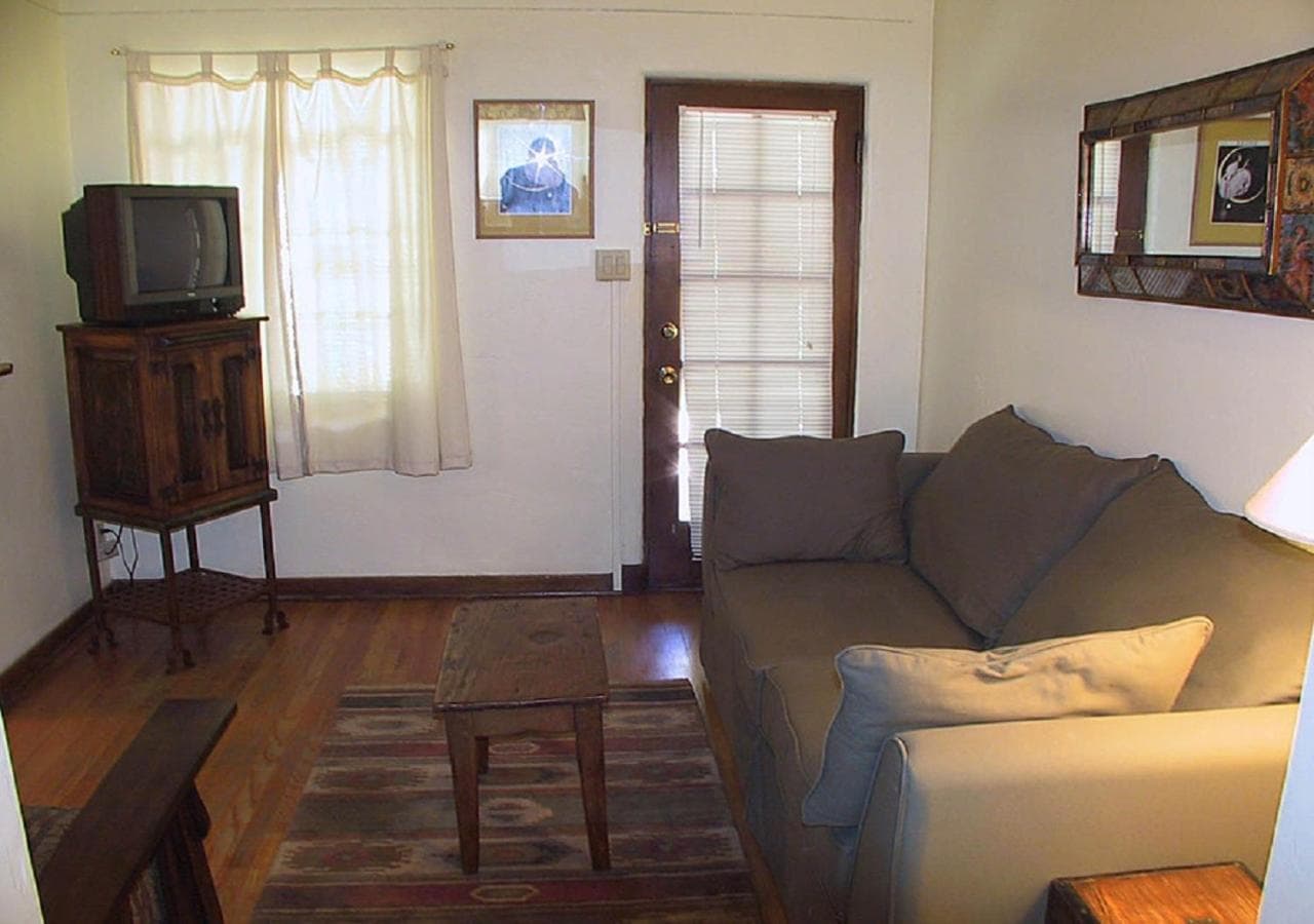 Casas de Suenos Old Town Historic Inn, an Ascend Collection Hotel gallery photo in Albuquerque, NM — image 16