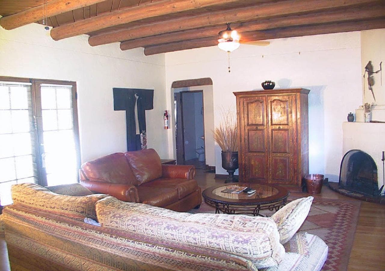 Casas de Suenos Old Town Historic Inn, an Ascend Collection Hotel gallery photo in Albuquerque, NM — image 37