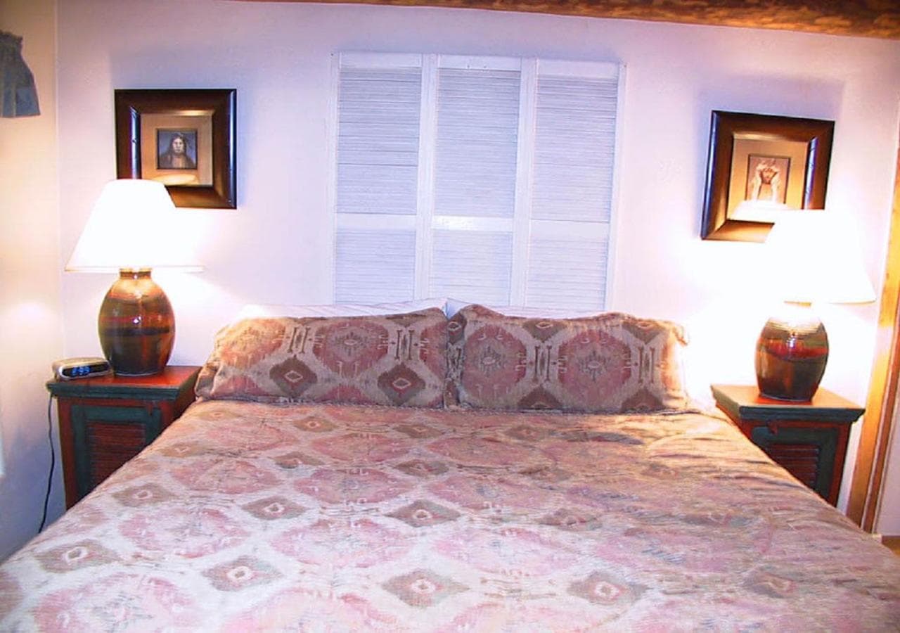 Casas de Suenos Old Town Historic Inn, an Ascend Collection Hotel gallery photo in Albuquerque, NM — image 55