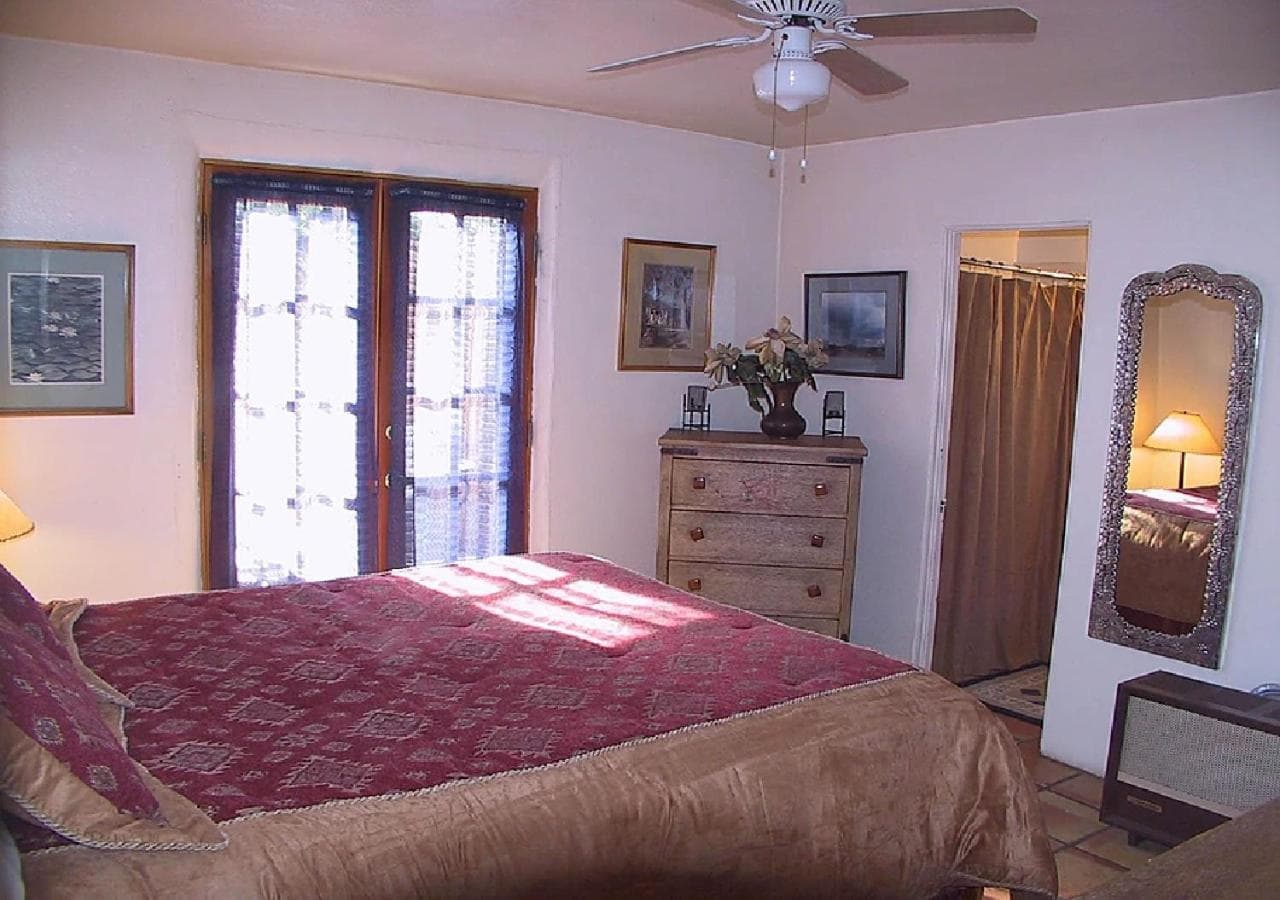 Casas de Suenos Old Town Historic Inn, an Ascend Collection Hotel gallery photo in Albuquerque, NM — image 53