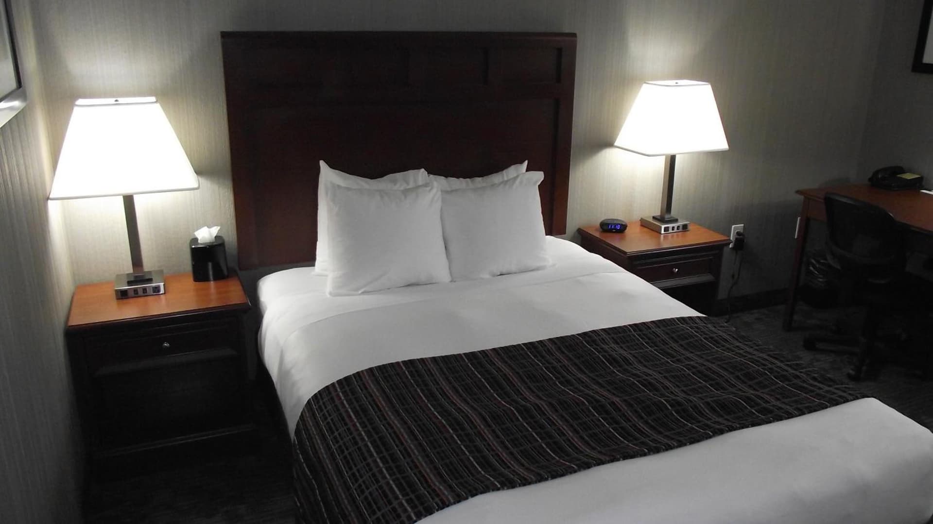 Country Inn & Suites by Radisson, Delta Park North Portland gallery photo in Portland, OR — image 37