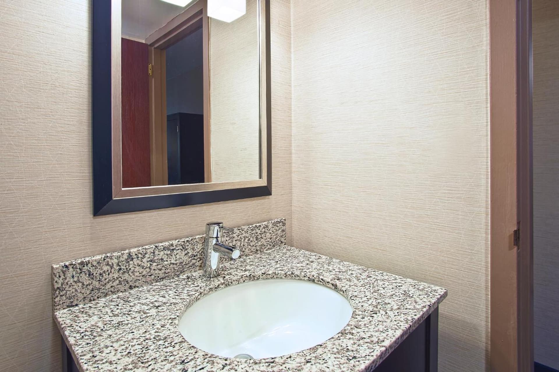 Holiday Inn Express and Suites Pittsburgh West Mifflin by IHG property views in West Mifflin, PA — gallery photo 3
