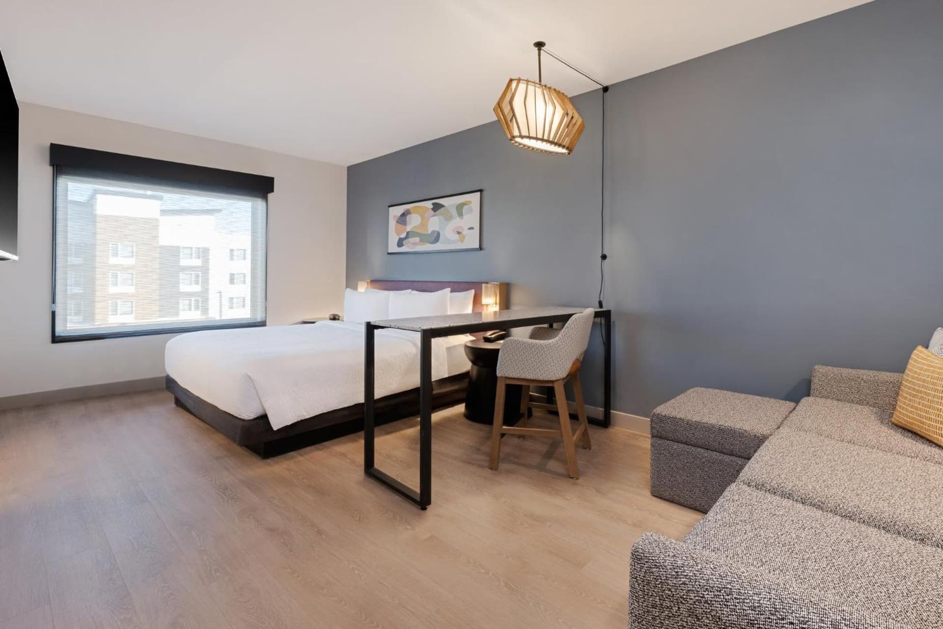 Atwell Suites Kansas City Airport by IHG property views in Kansas City, KS — gallery photo 3