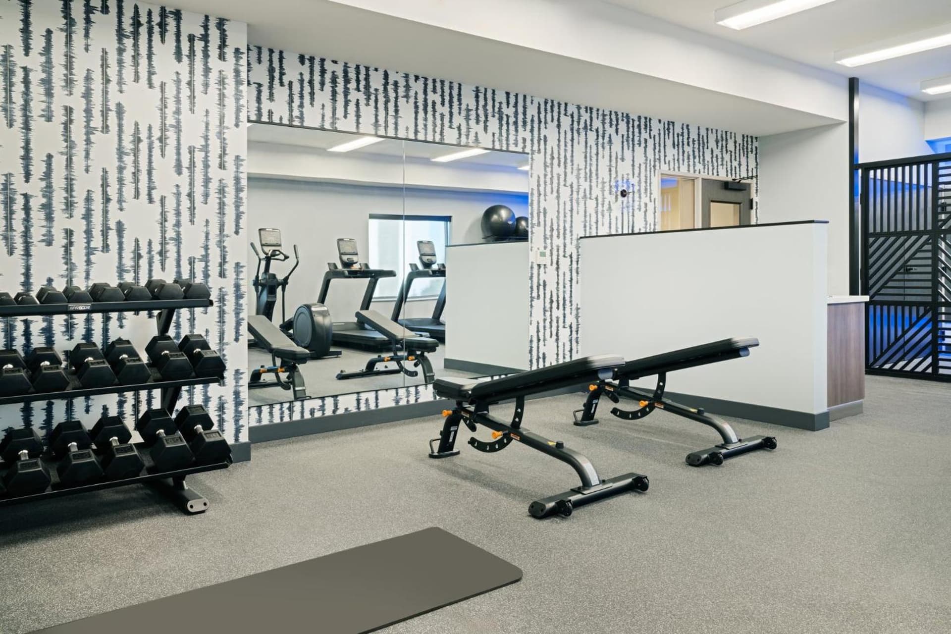 Atwell Suites Kansas City Airport by IHG gallery photo in Kansas City, KS — image 4