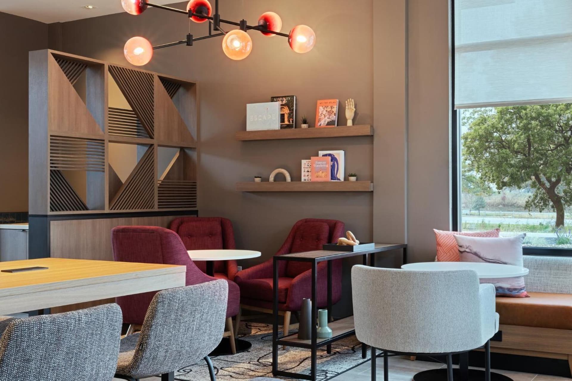 Atwell Suites Kansas City Airport by IHG gallery photo in Kansas City, KS — image 36