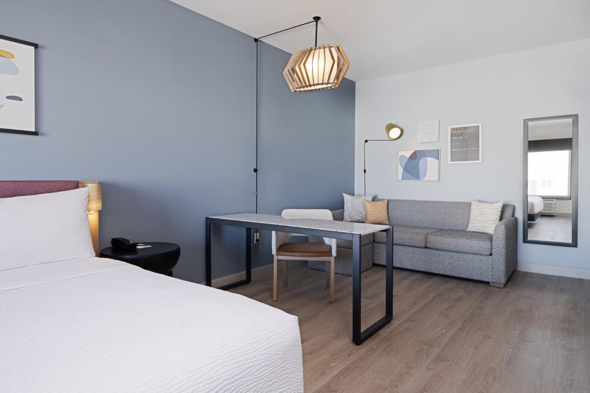 Atwell Suites Kansas City Airport by IHG gallery photo in Kansas City, KS — image 16