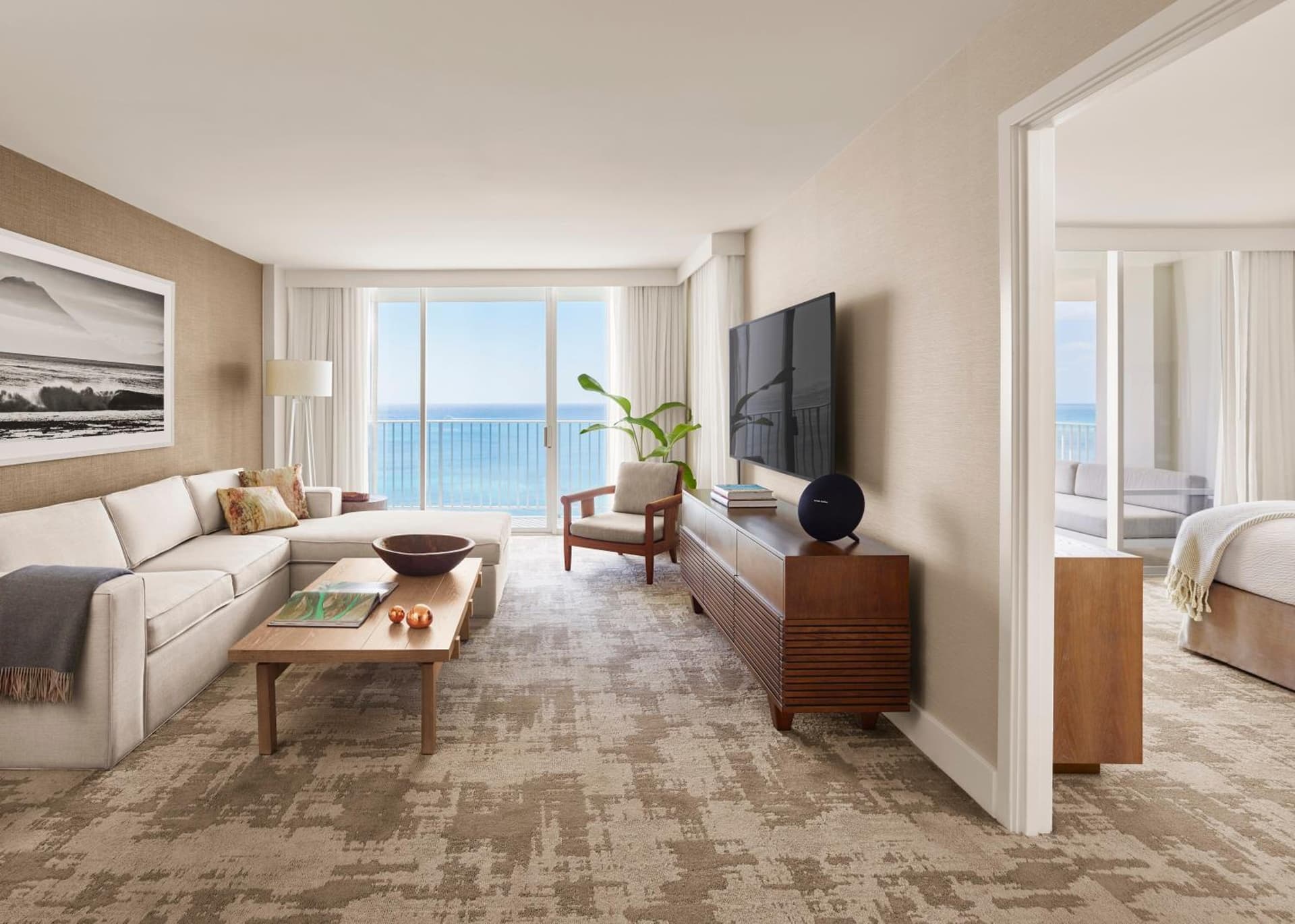 'Alohilani Resort Waikiki Beach gallery photo in Honolulu, HI — image 65