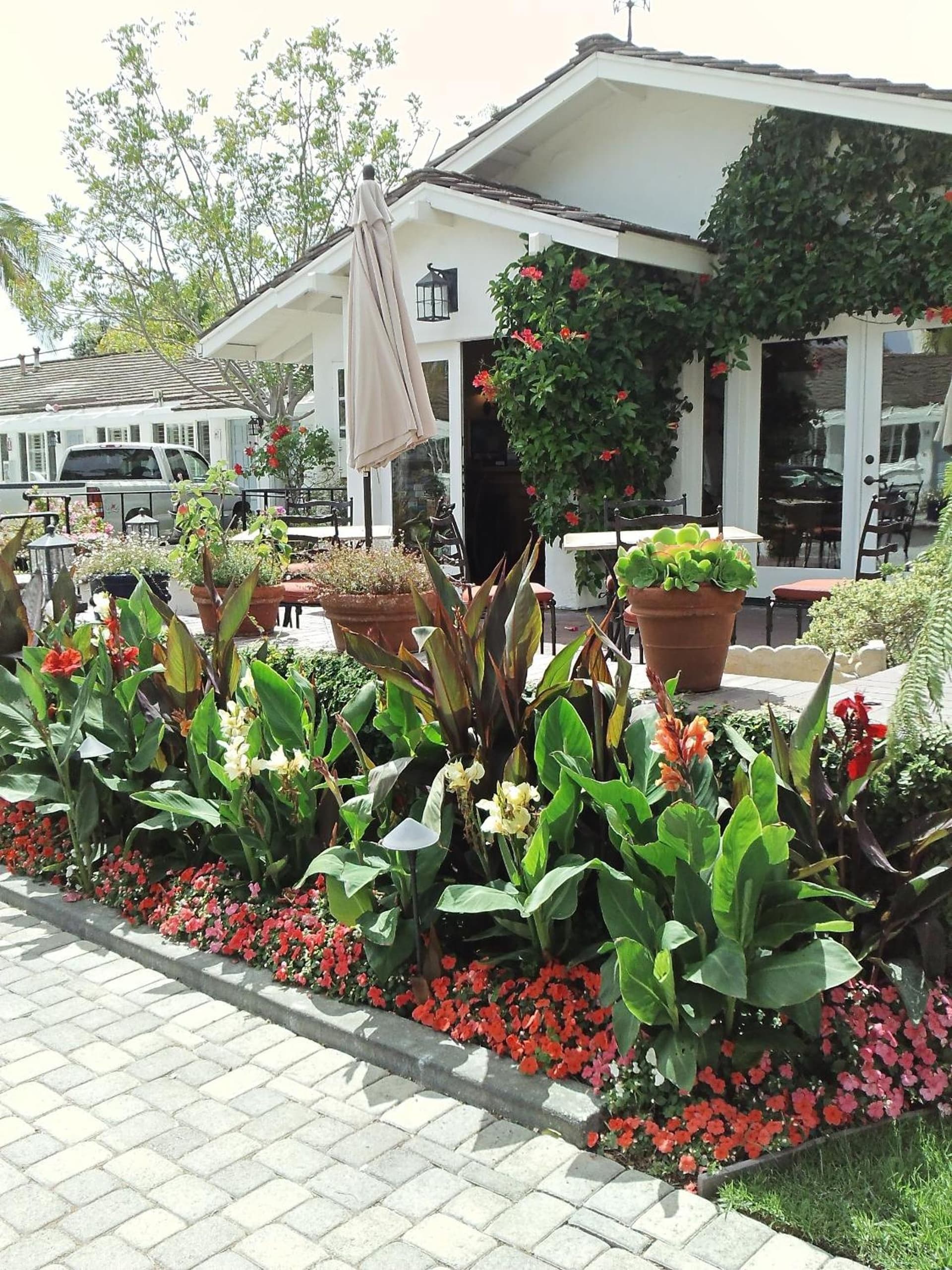Marina Beach Hotel gallery photo in Santa Barbara, CA — image 110