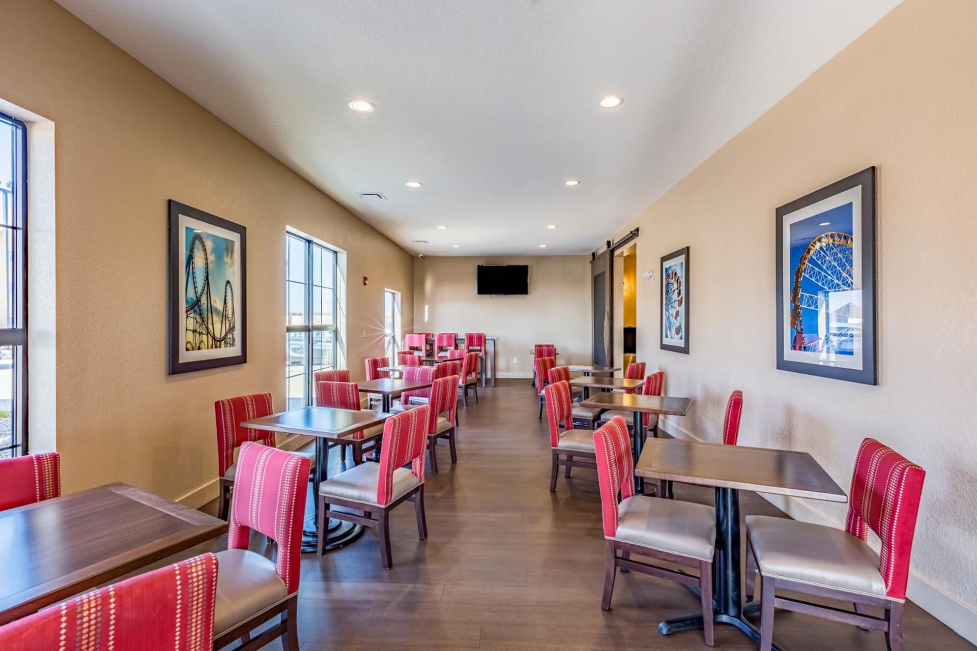 Comfort Inn Altoona-Des Moines interior in Altoona, IA — gallery photo 2