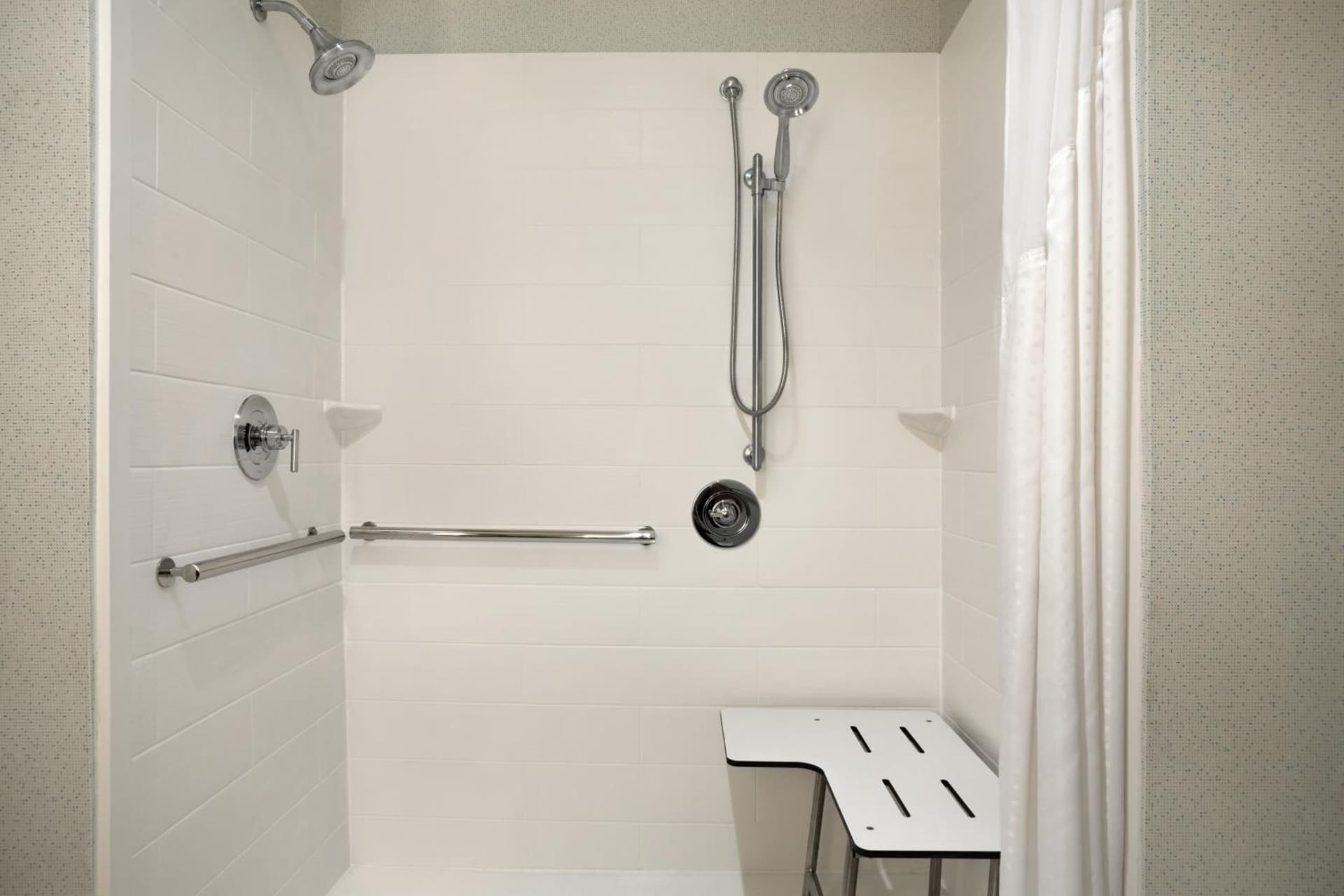 Holiday Inn Express & Suites - McAllen - Medical Center Area by IHG gallery photo in McAllen, TX — image 35