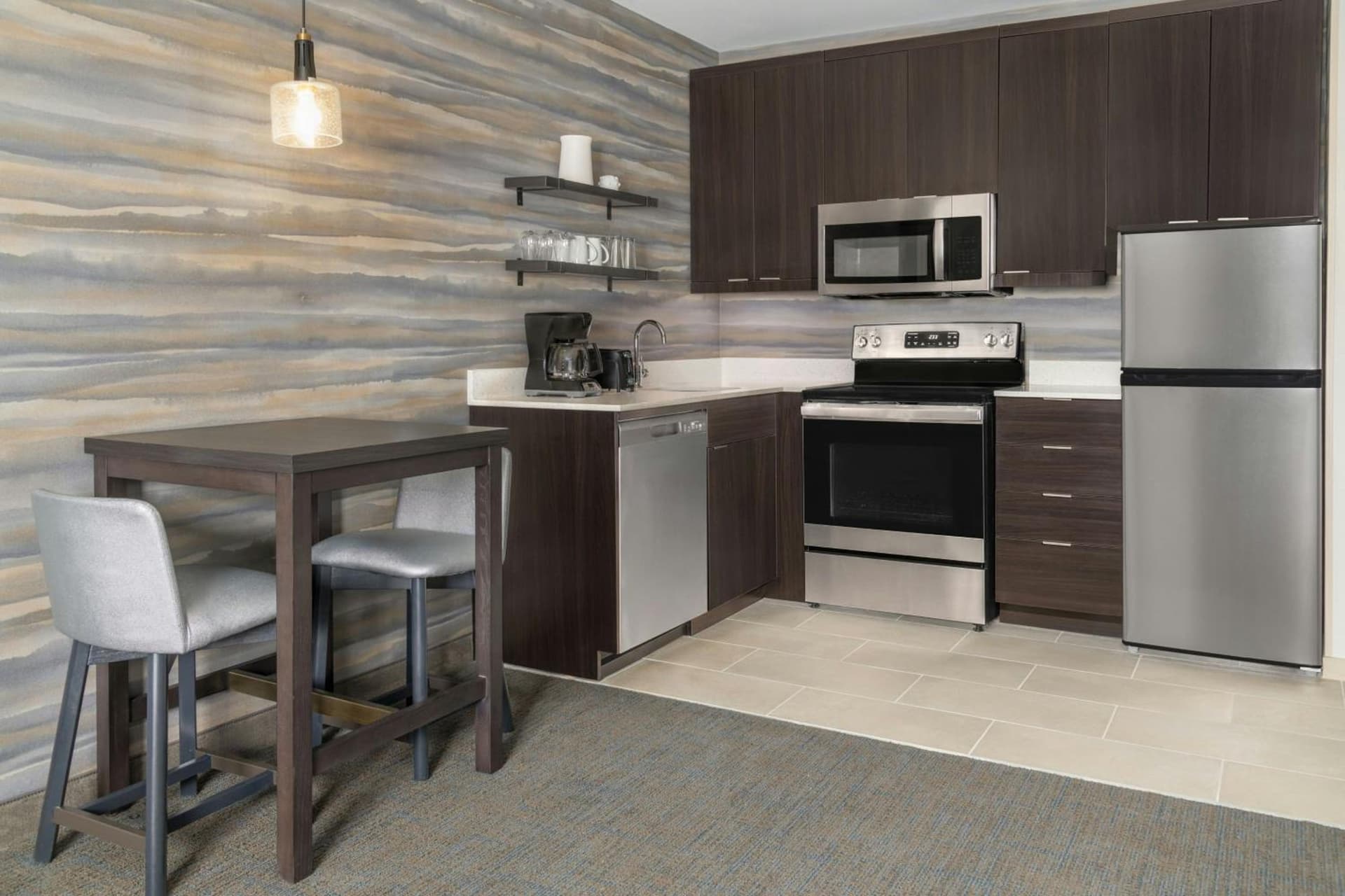 Residence Inn by Marriott Detroit Dearborn gallery photo in Dearborn, MI — image 24