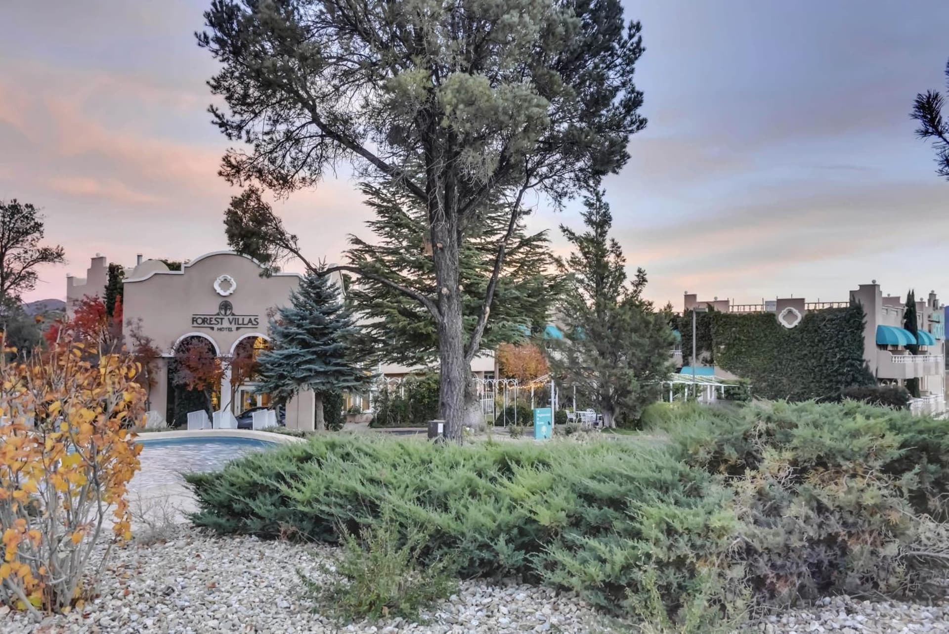 Forest Villas Hotel gallery photo in Prescott, AZ — image 219