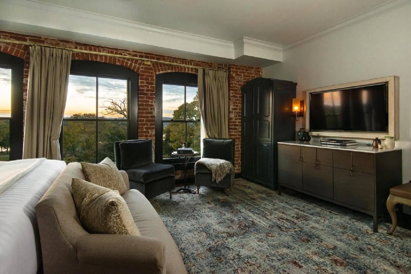 The Charmant Hotel gallery photo in La Crosse, WI — image 24